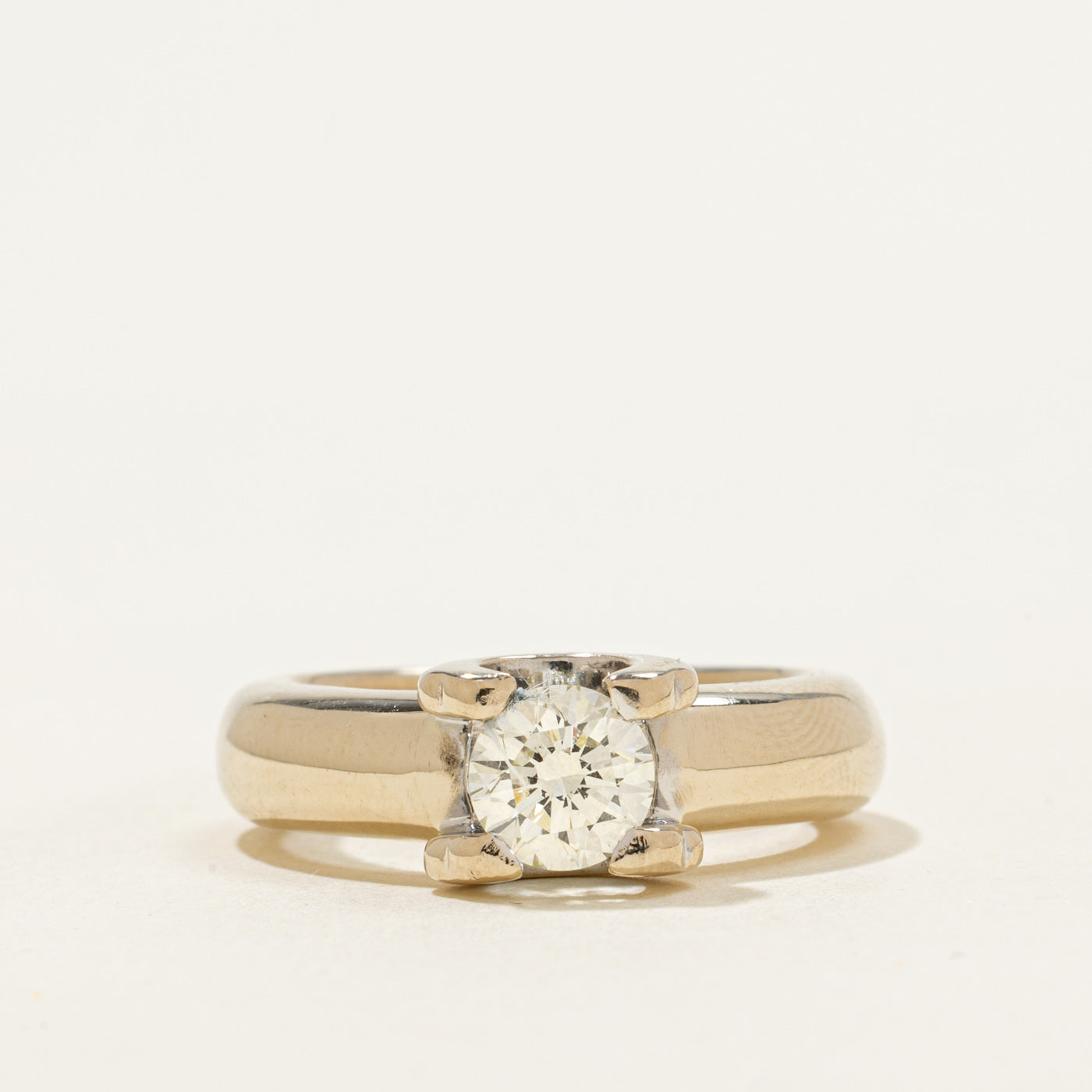 18k Round Brilliant Diamond Solitaire Ring | 0.85ct VS2 I/J | SZ 7