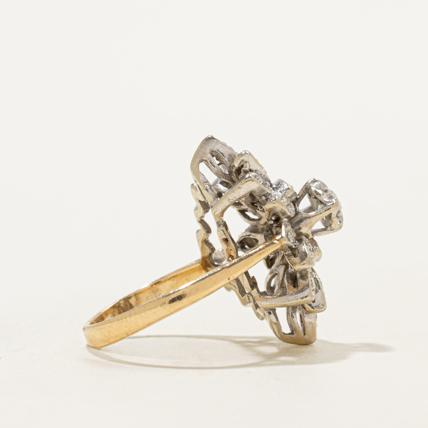 Floral Illusion Diamond Burst Ring | 0.39ctw | SZ 5 |