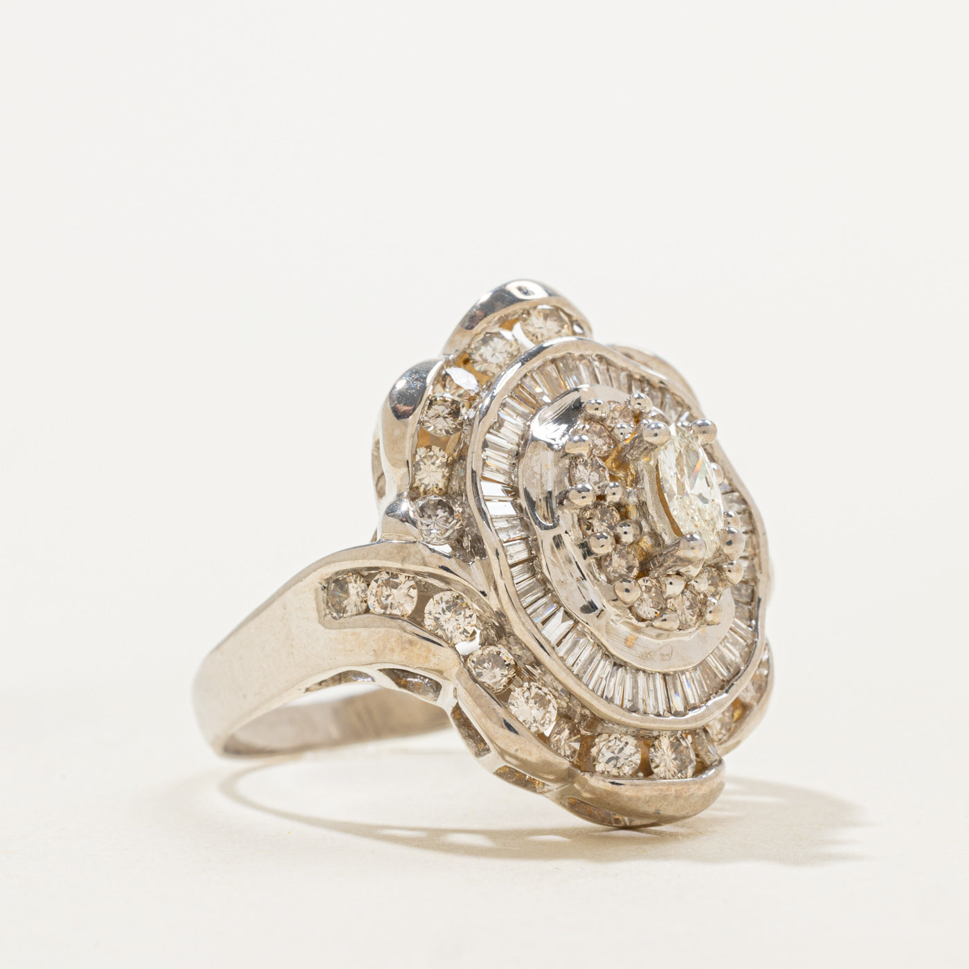 Bague ballerine en diamant marquise | 1,75 ct | Taille 7,75 | 