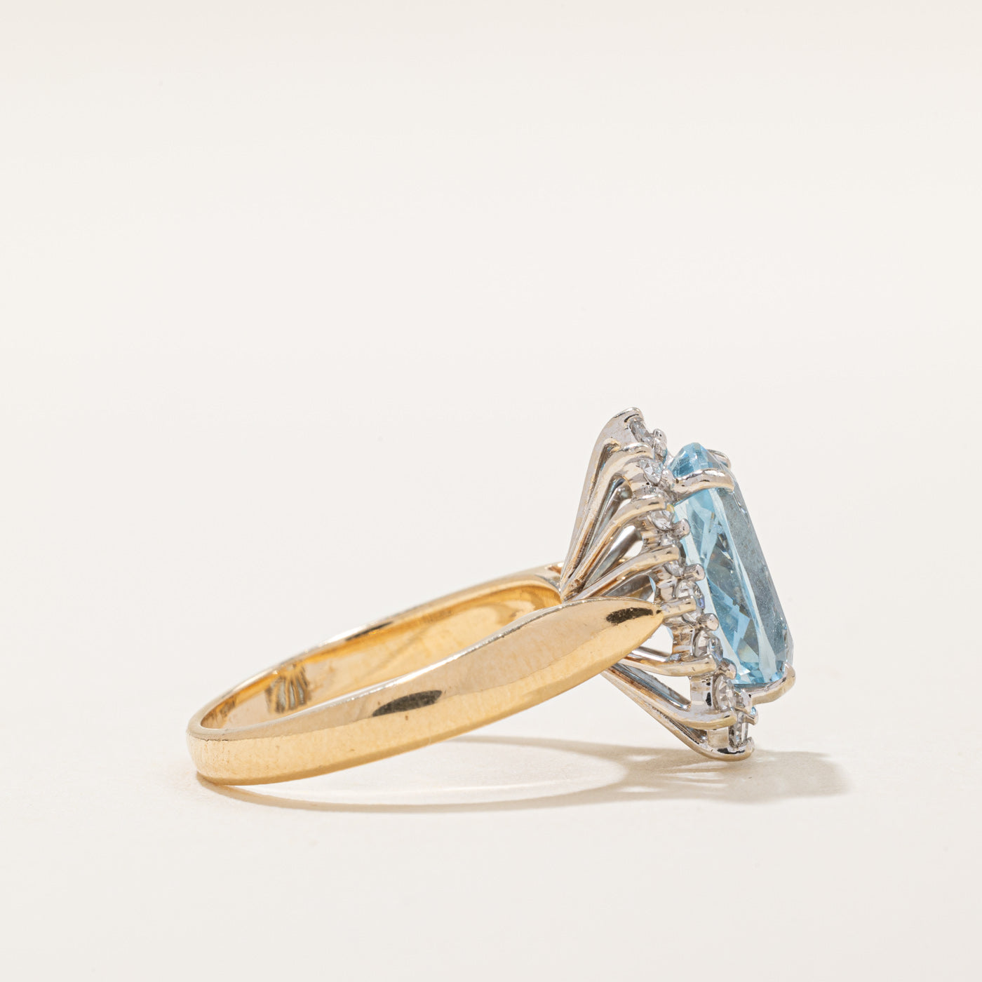 Aquamarine & Diamond Cocktail Ring | 2.00ct, 0.48ctw | SZ 5.5 |