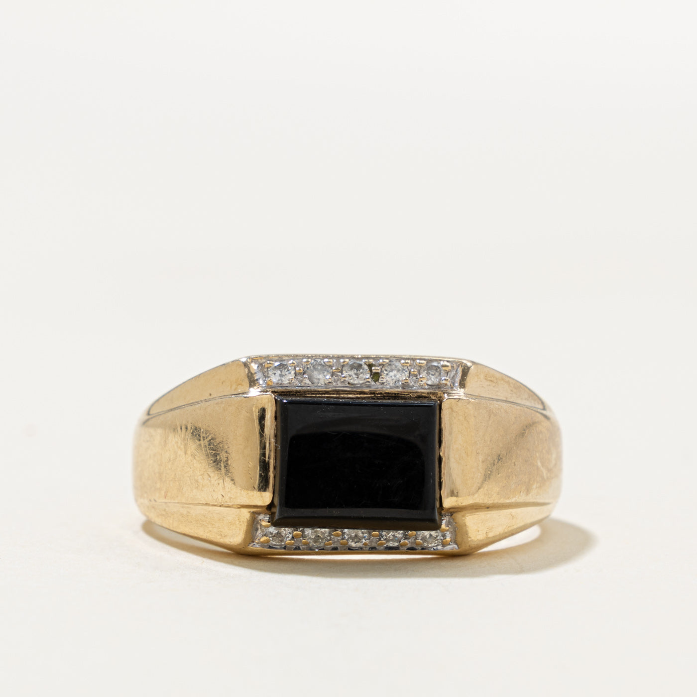 10k Onyx & Diamond Grooved Signet Ring | 2.00ct, 0.10ct | SZ 11