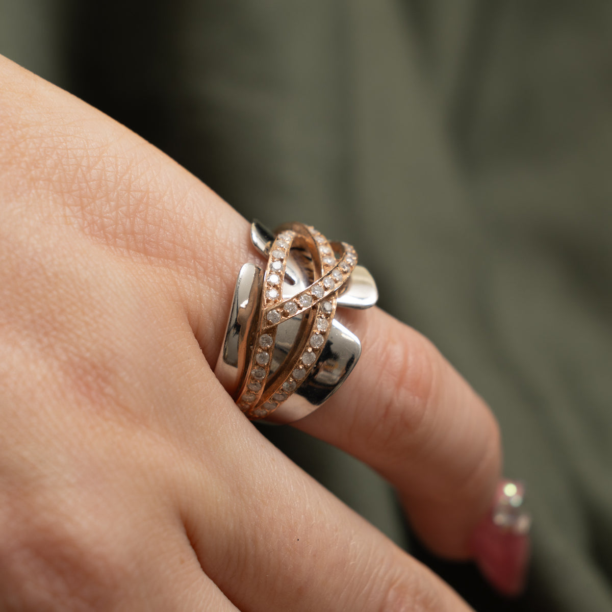 14k Two Tone Diamond Multi Cross Over Cocktail Ring | 0.47ctw | SZ 6.25