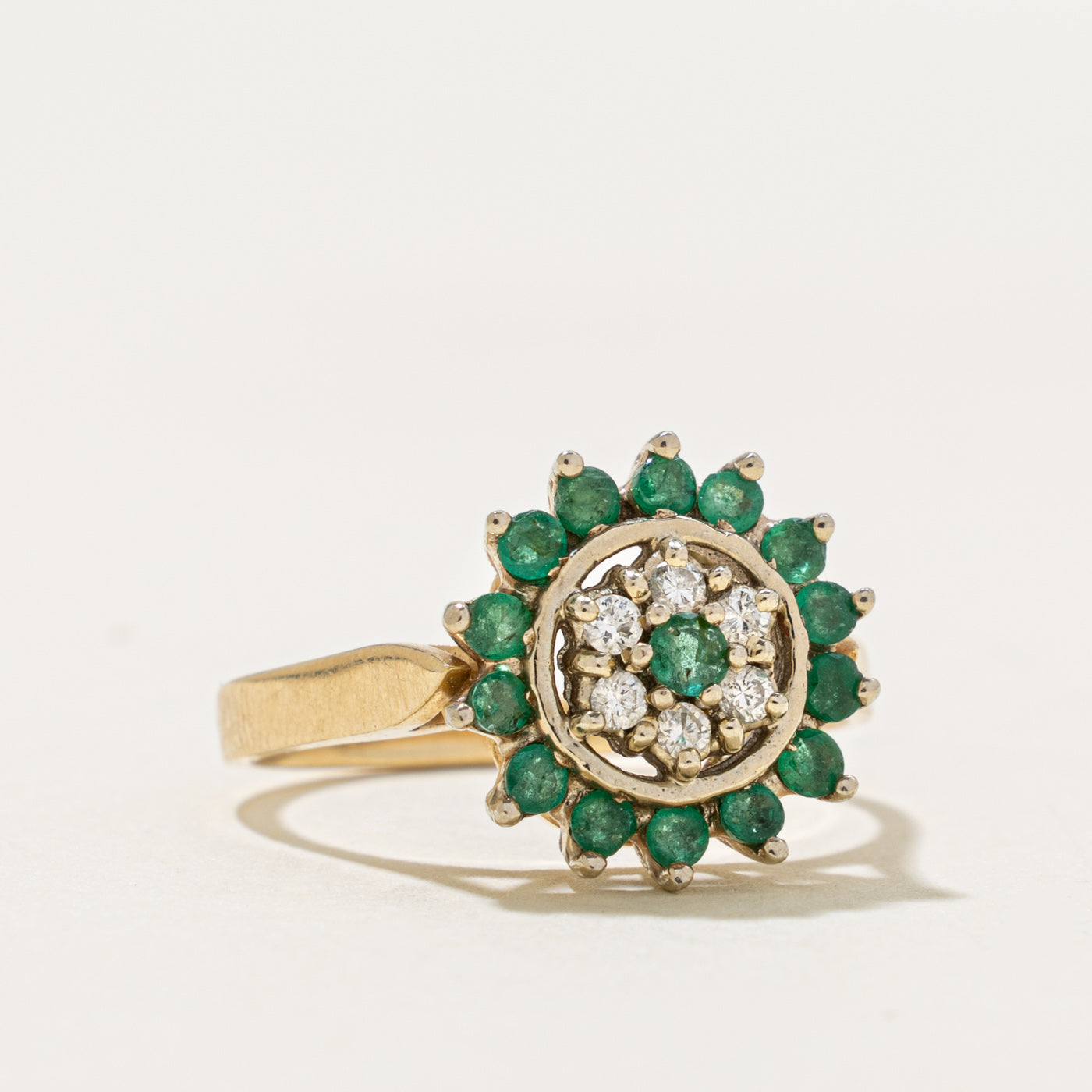 14k Emerald & Diamond Floral Cluster Ring | 0.30ct, 0.12ctw | SZ 6.75