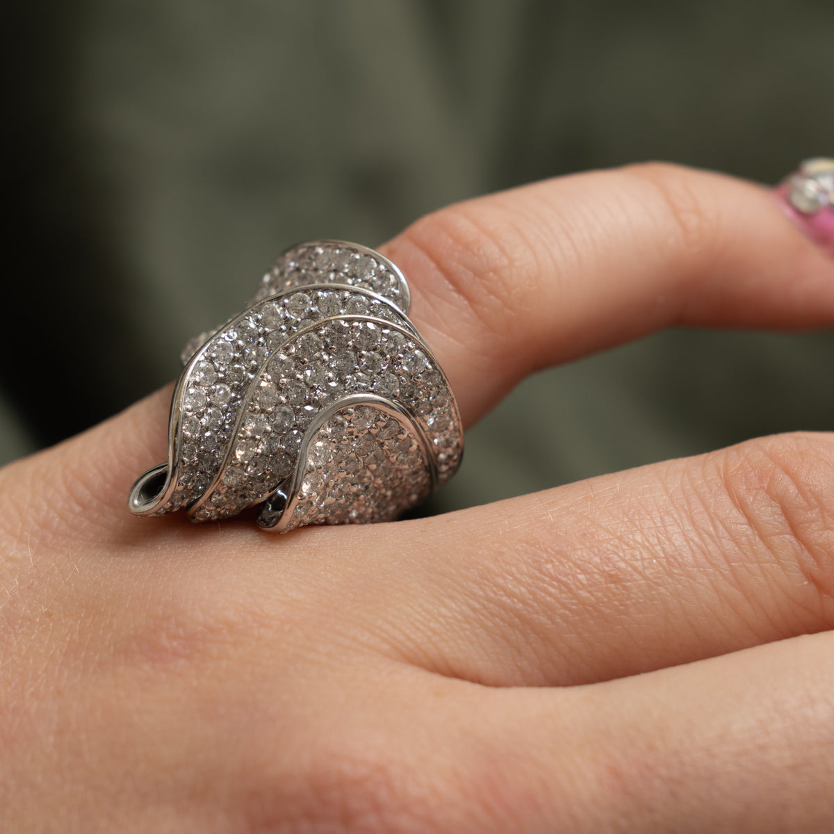 18k Pavé Set Diamond Wave Ornate Cocktail Ring | 3.20ctw | SZ 5