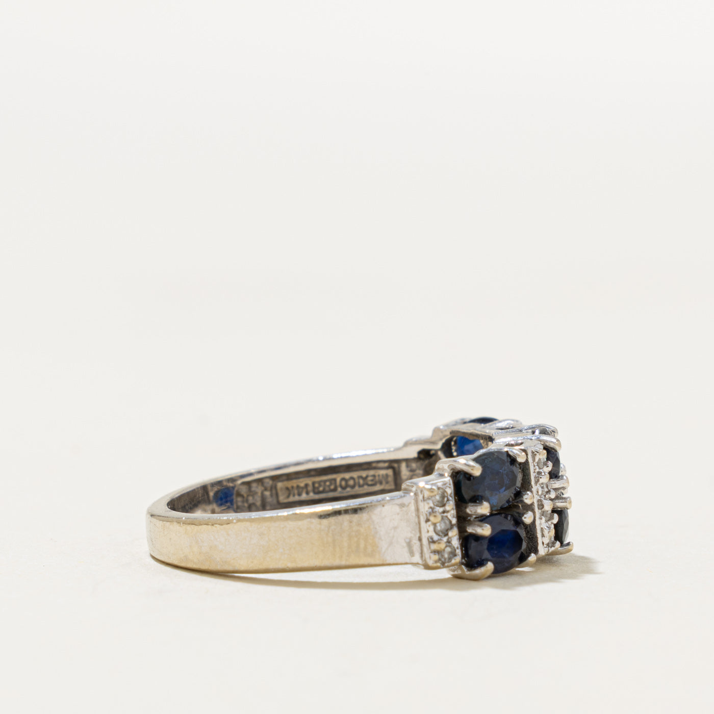 14k Oval Cut Sapphire & Diamond Grid Ring | 1.50ct, 0.06ctw | SZ 7