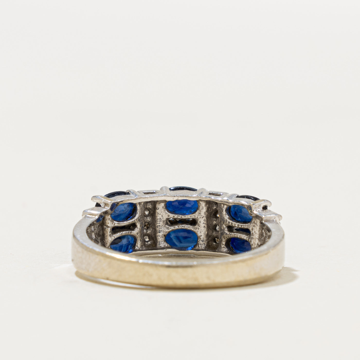 14k Oval Cut Sapphire & Diamond Grid Ring | 1.50ct, 0.06ctw | SZ 7