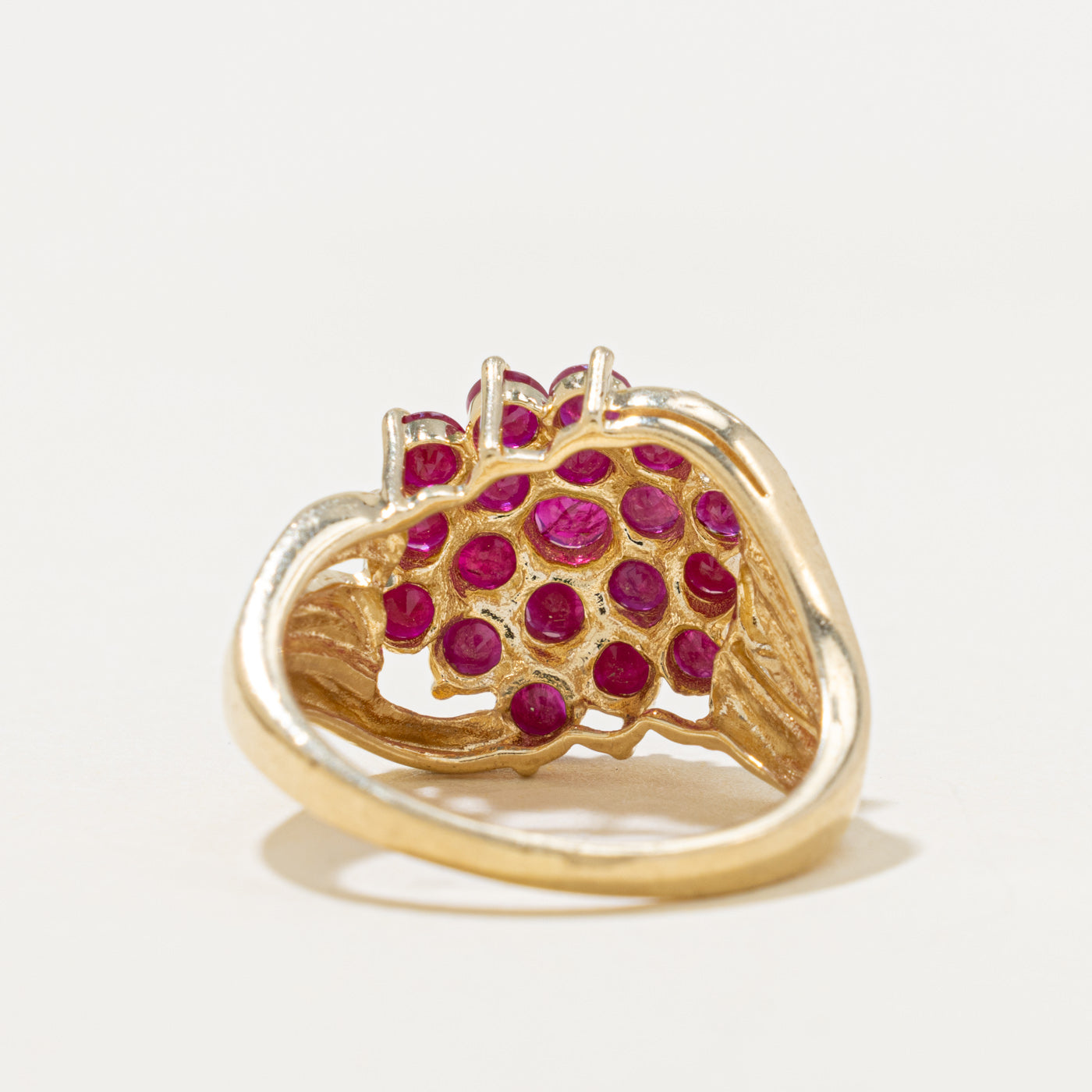 10k Ruby Floral Cluster Grooved Cocktail Ring | 2.77ct | SZ 7.75