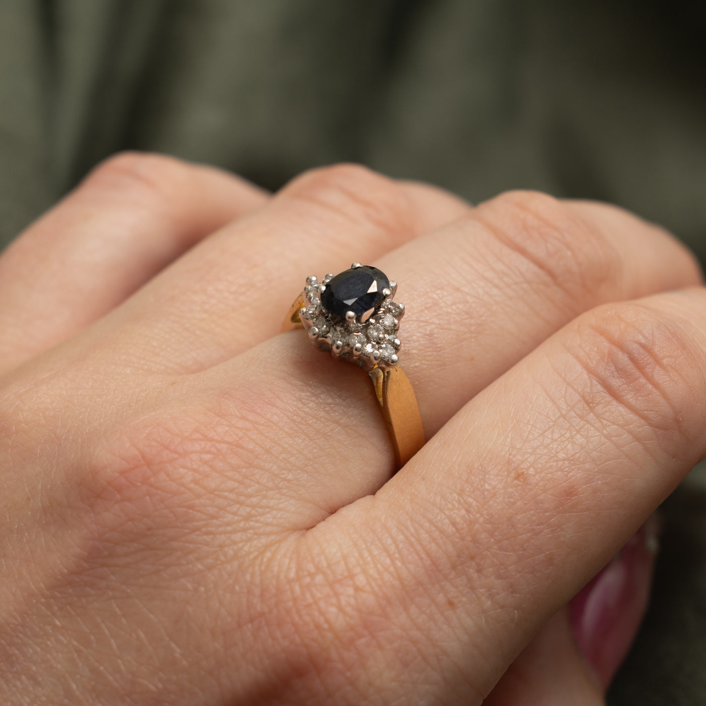 14k Oval Cut Sapphire & Diamond Petal Halo Ring | 1.00ct, 0.36ctw | SZ 6.75