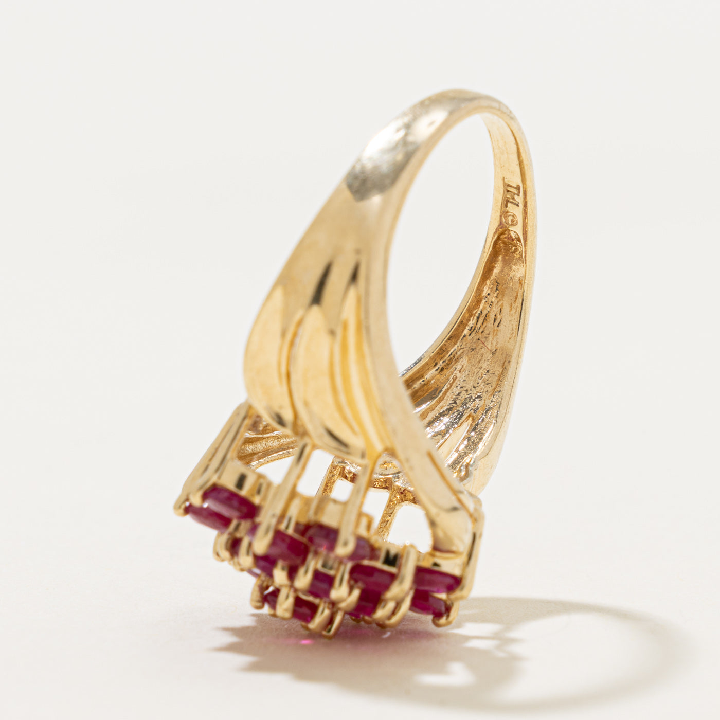 10k Ruby Floral Cluster Grooved Cocktail Ring | 2.77ct | SZ 7.75