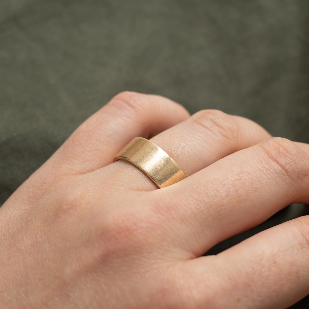 10k Yellow Gold Cigar Band | 8.00mm | SZ 10