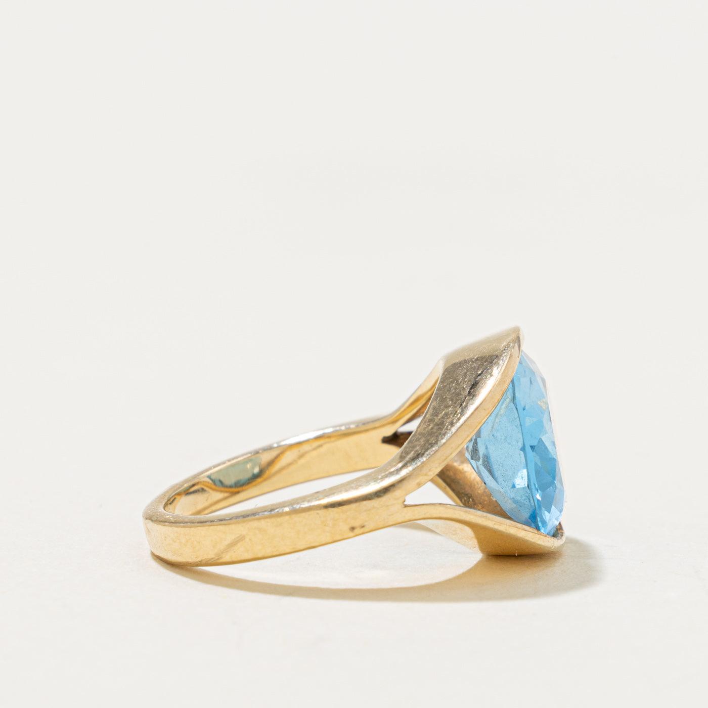 14k East West Blue Topaz Ring | 4.12ct | SZ 3.5