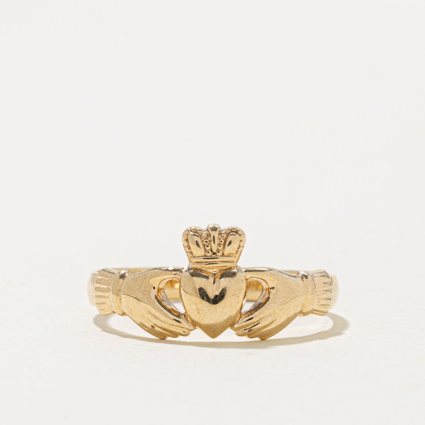 9k Yellow Gold Claddagh Ring | SZ 8.75