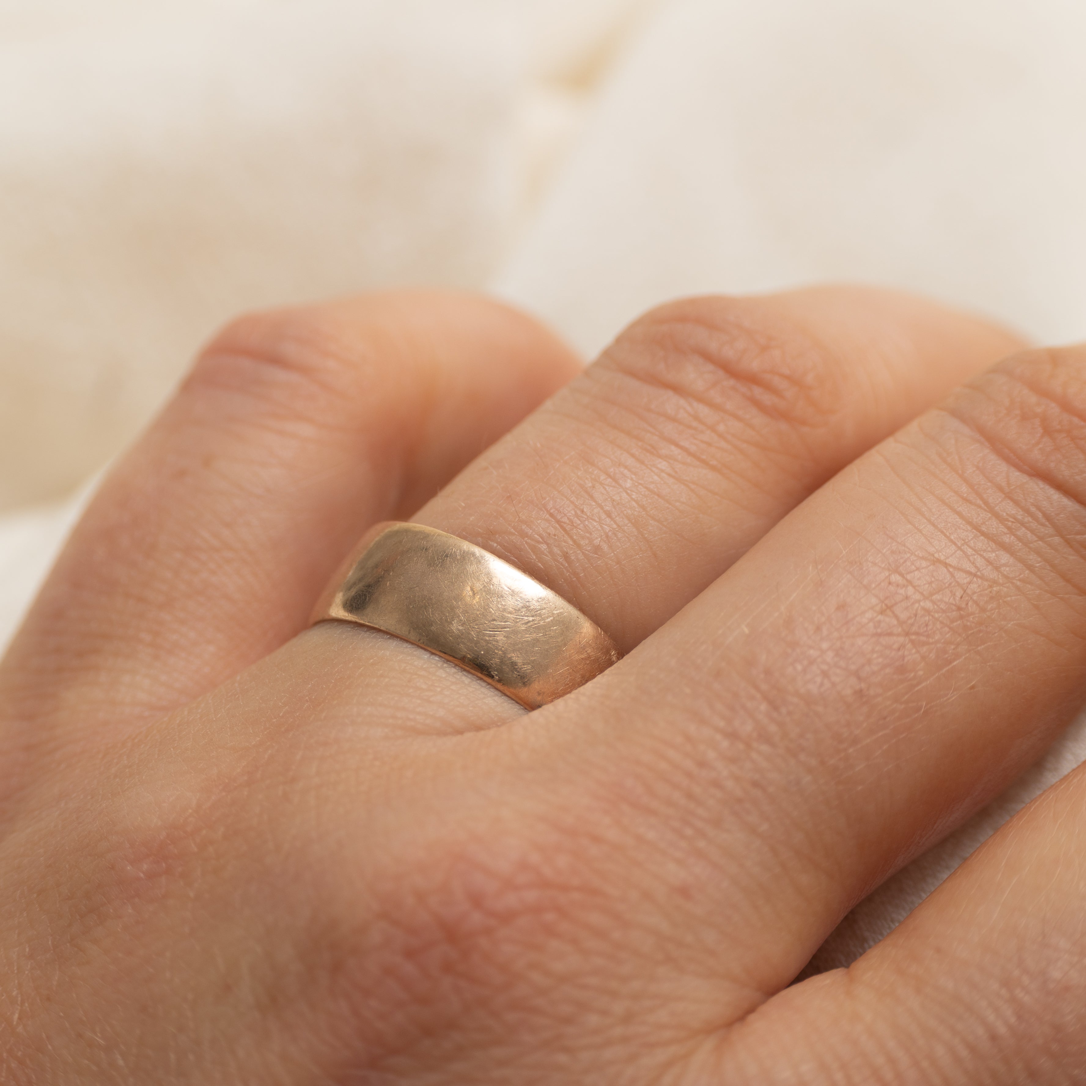 10k Yellow Gold Plain Band | 6.5mm | SZ 7