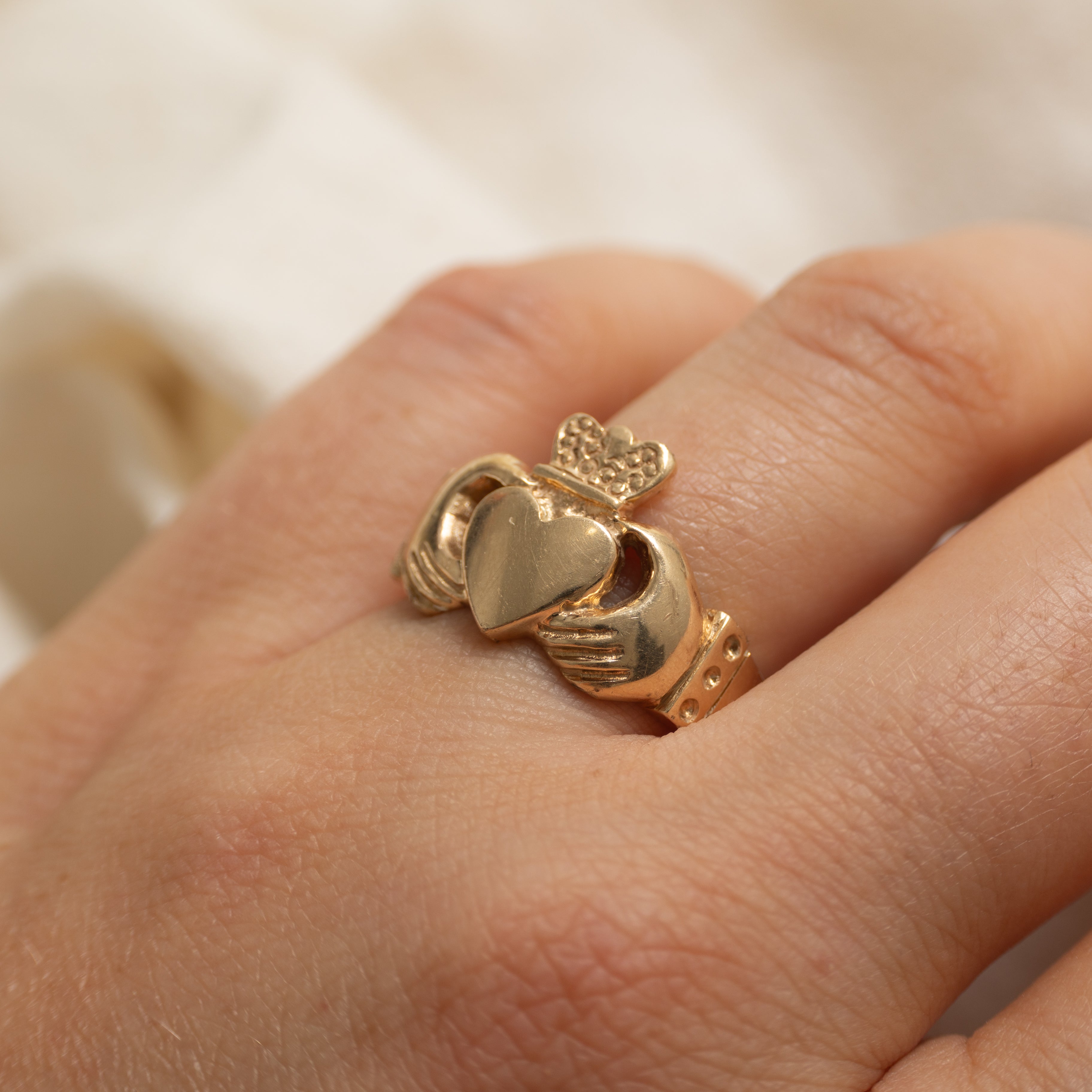 10k Yellow Gold Claddagh Ring | SZ 8.5