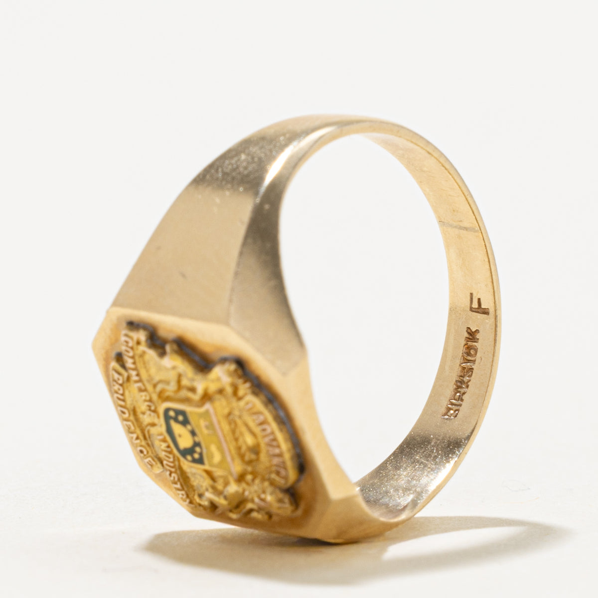'Birks' Vintage Canadian 10k Hamilton Coat of Arms Signet Ring | SZ 6.25