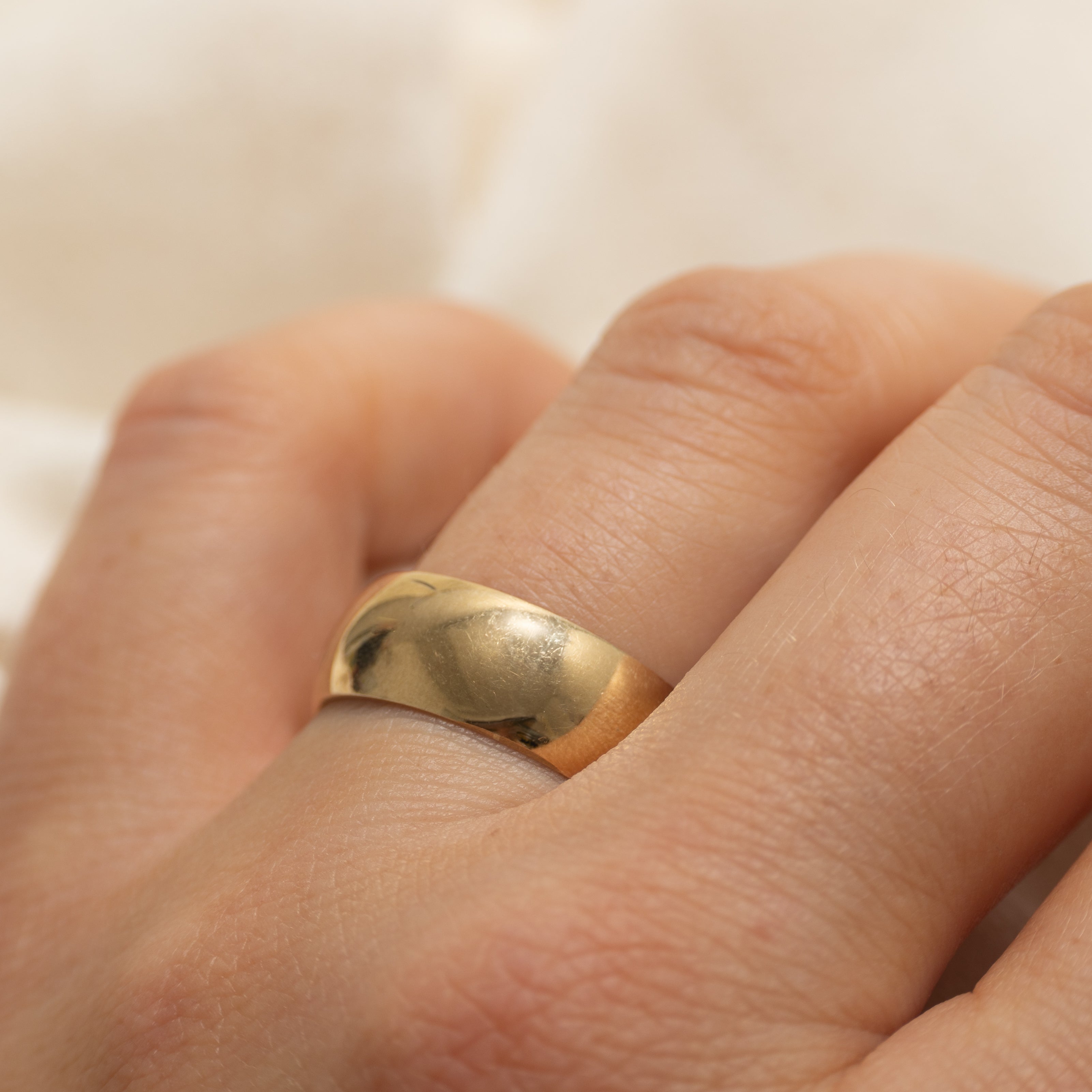 10K Yellow Gold Band | 7.1mm | SZ 6.75