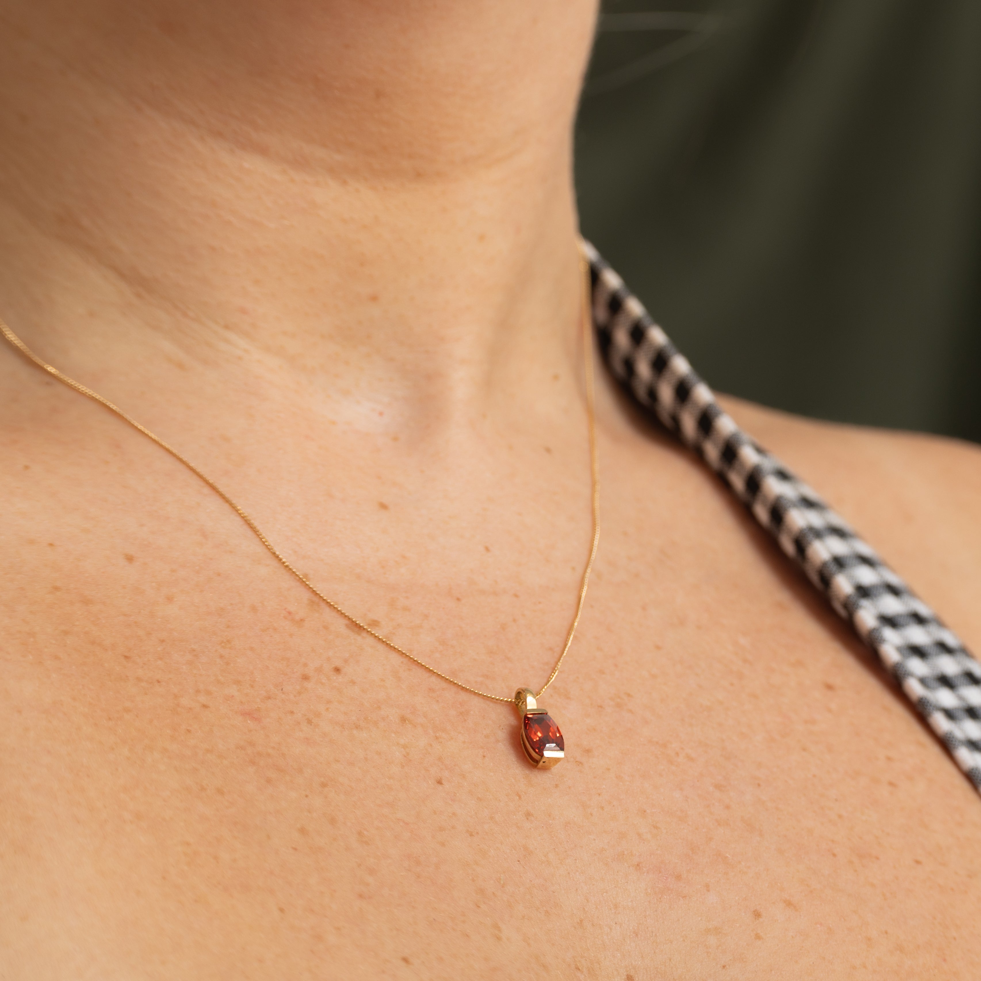 Cushion Cut Garnet Pendant Necklace | 1.80ct | 18"