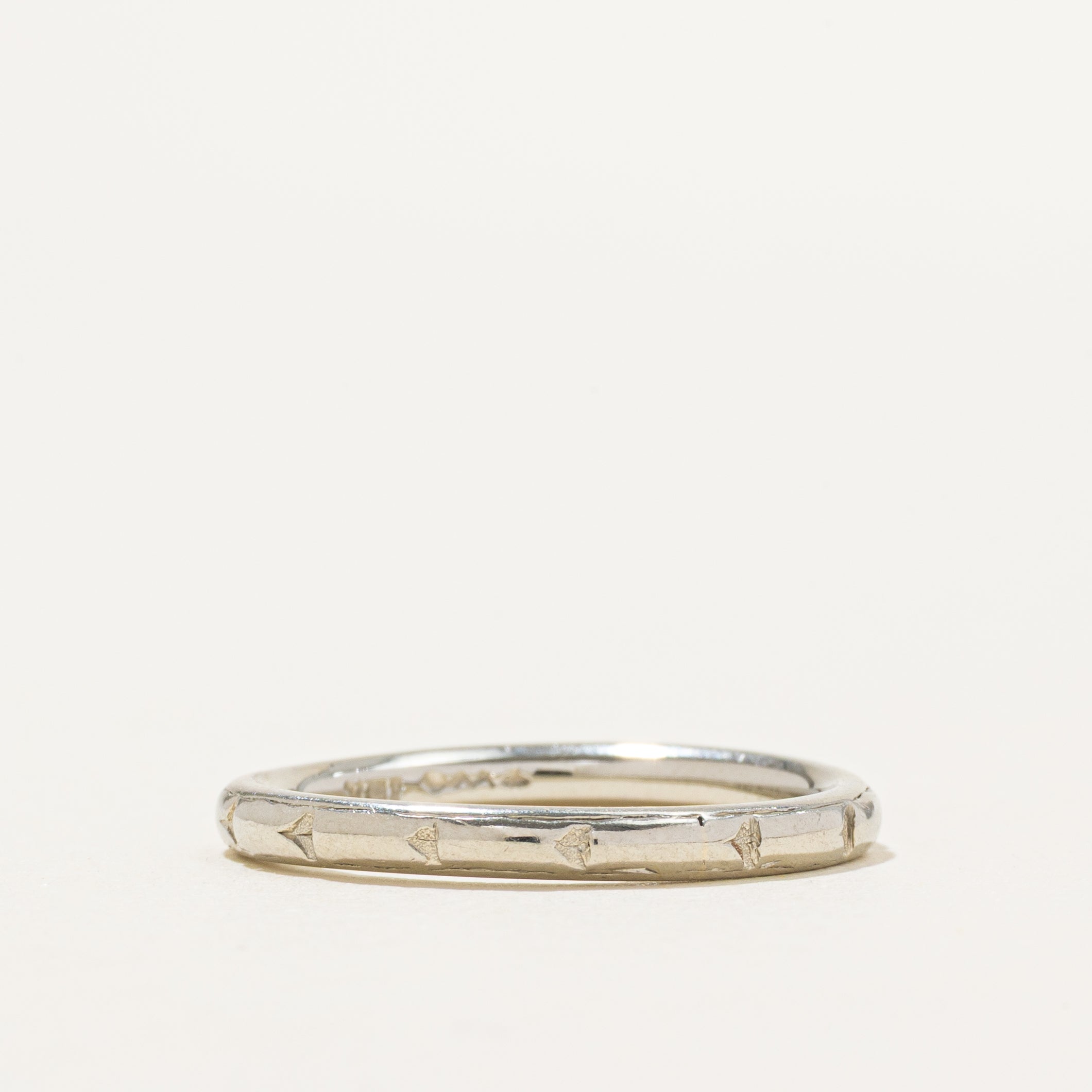 18K White Gold Textured Band | 2.3mm | SZ 6.25
