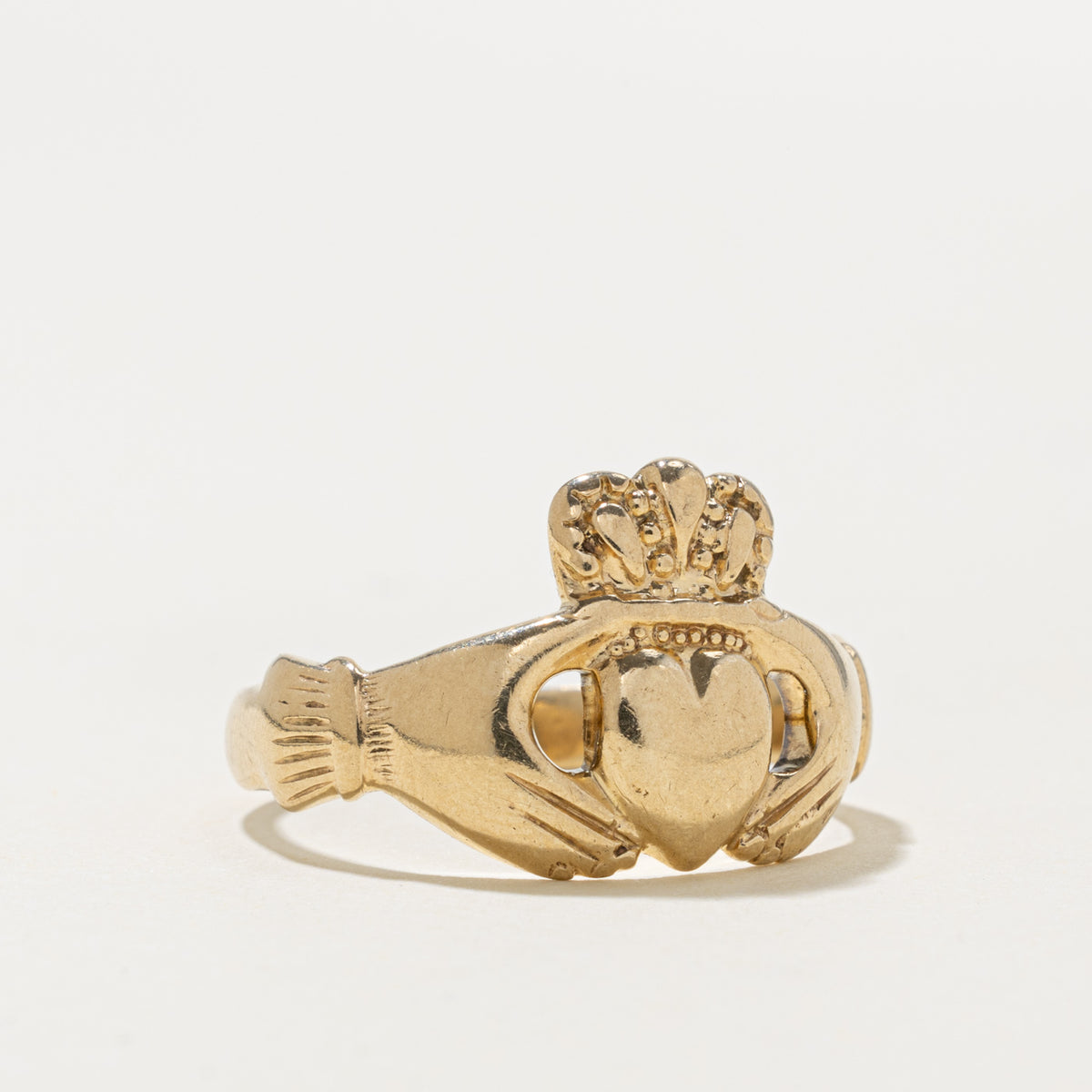 1952 London 9k Claddagh Ring | SZ 11.5