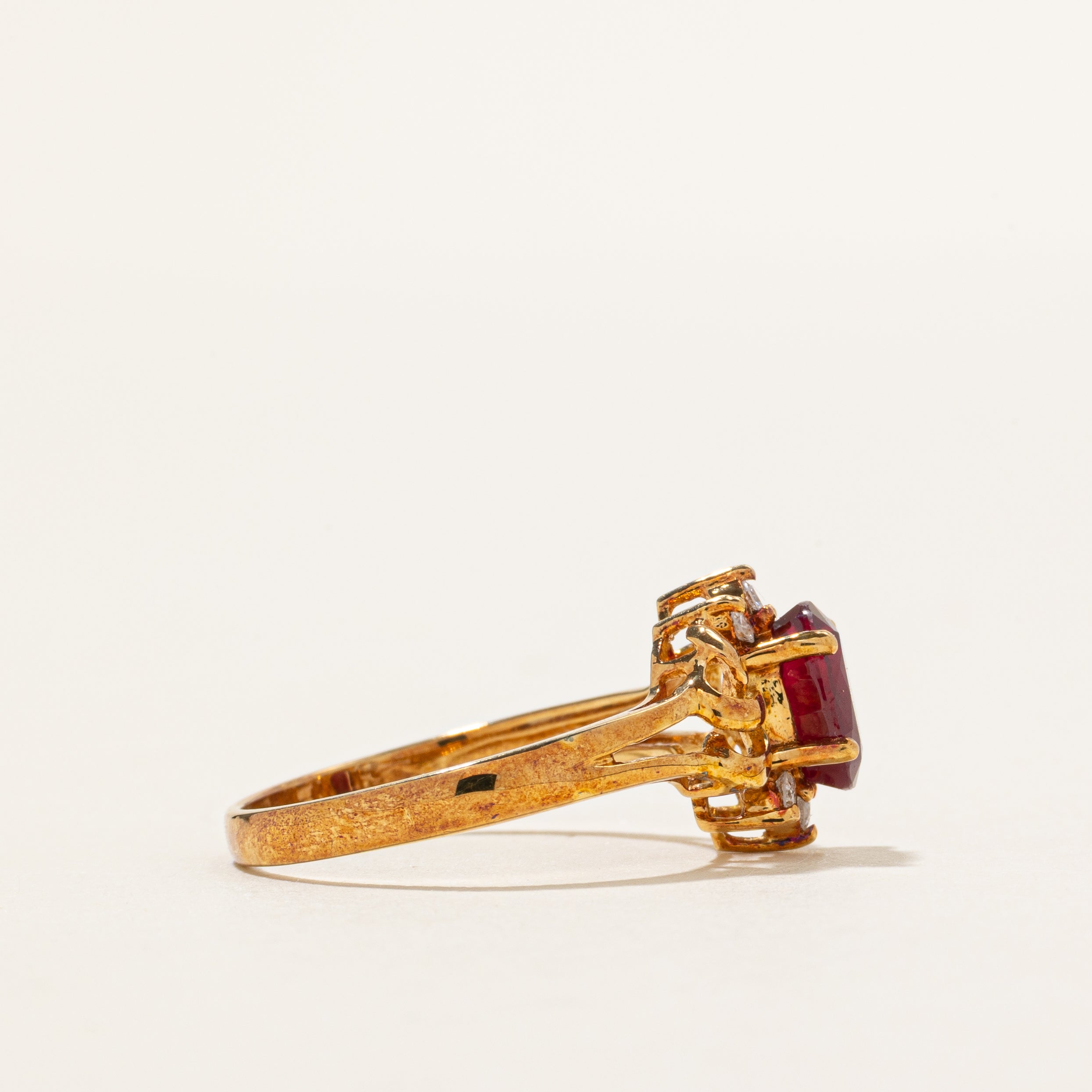 18k Ruby & Diamond Petal Split Shank Ring | 0.50ct, 0.09ctw | SZ 5.75
