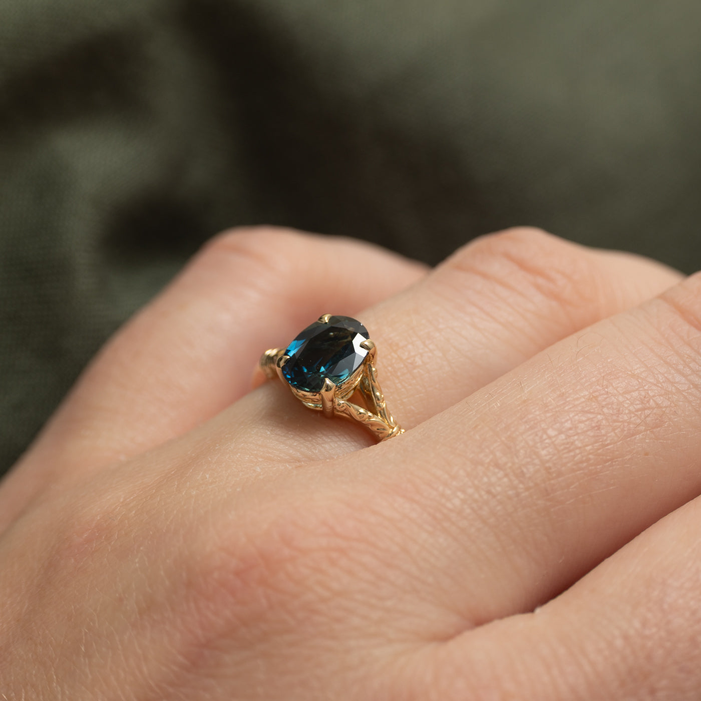 '100 Ways' Solitaire Sapphire Engraved Ring | 1.59ct | SZ 6.75