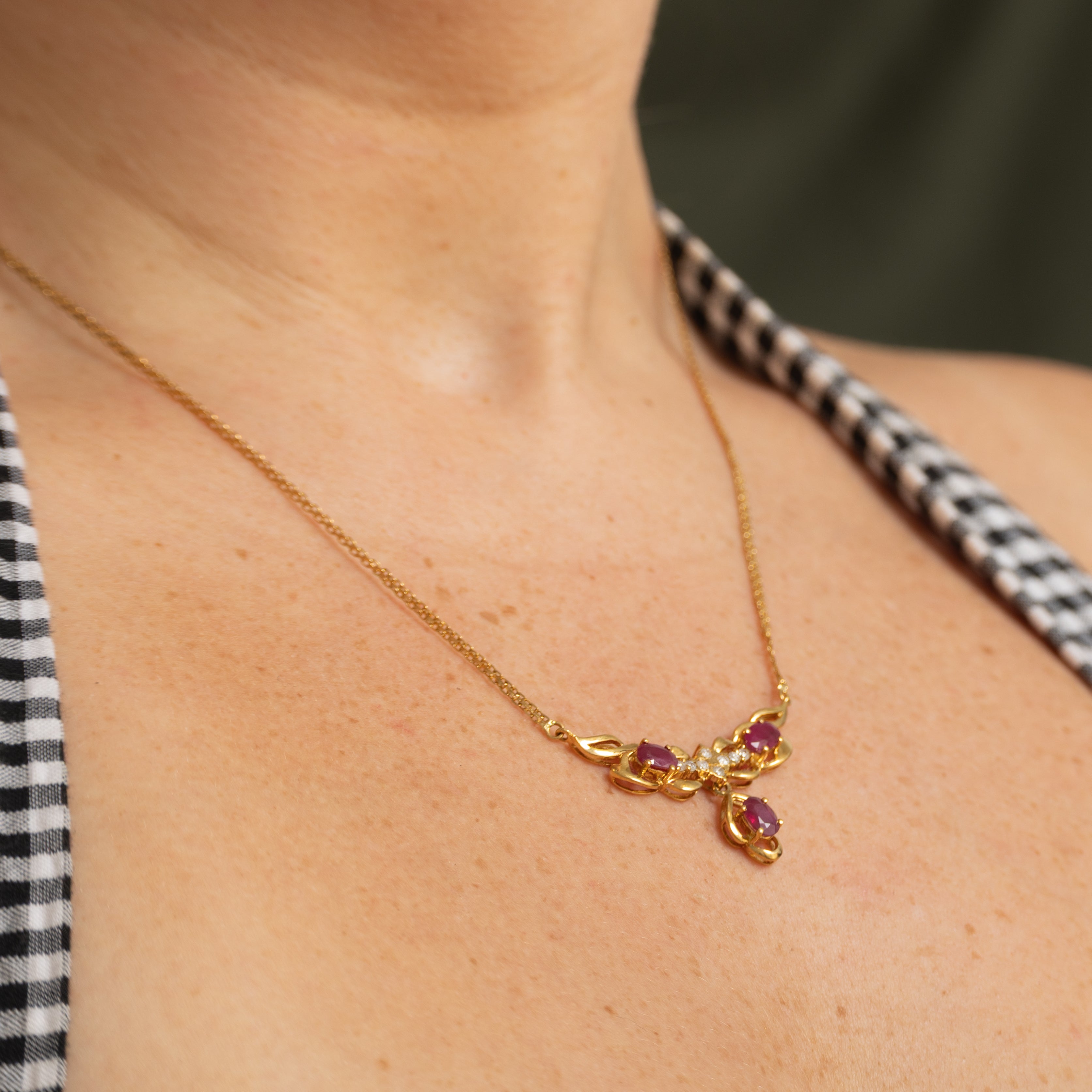 18k Ruby & Diamond Dangling Pendant Necklace | 1.35ctw, 0.16ctw | 14"