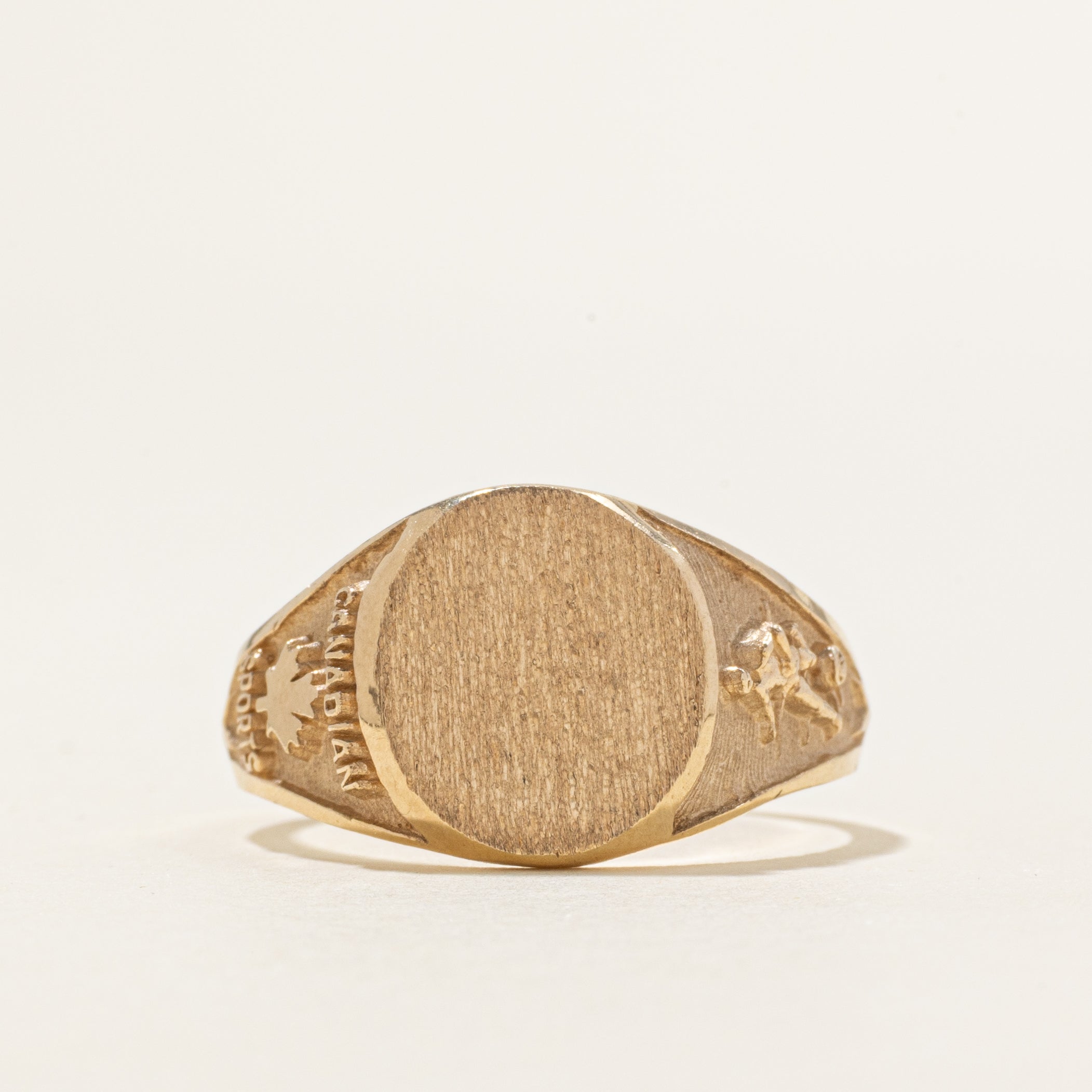 10K "Canadian Sports" Soccer Signet Ring | SZ 10