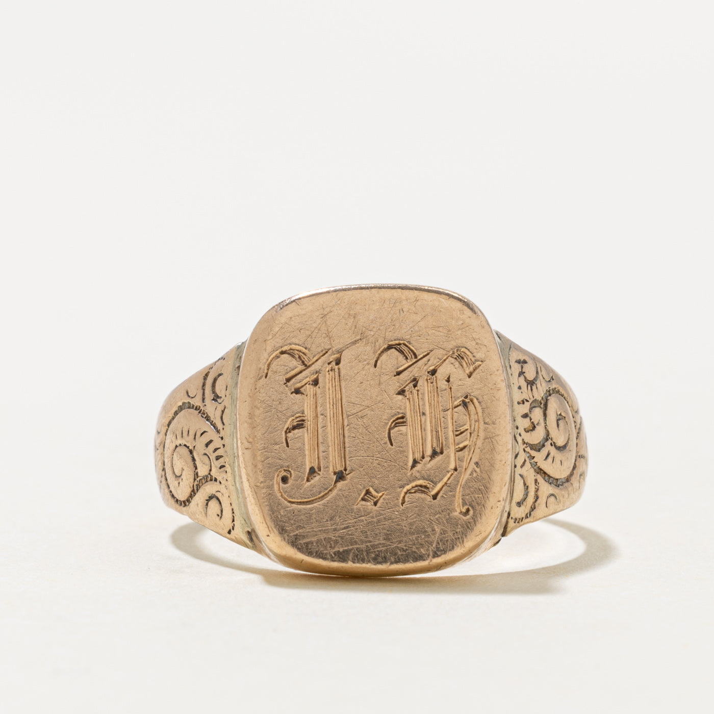 10k Yellow Gold Engraved Initial Signet Ring | SZ 9