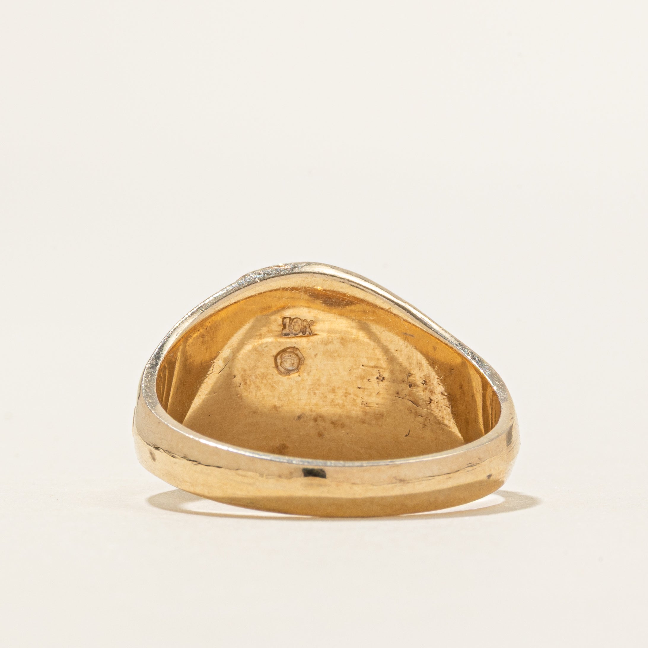 10K "Canadian Sports" Basketball Signet Ring | SZ 10