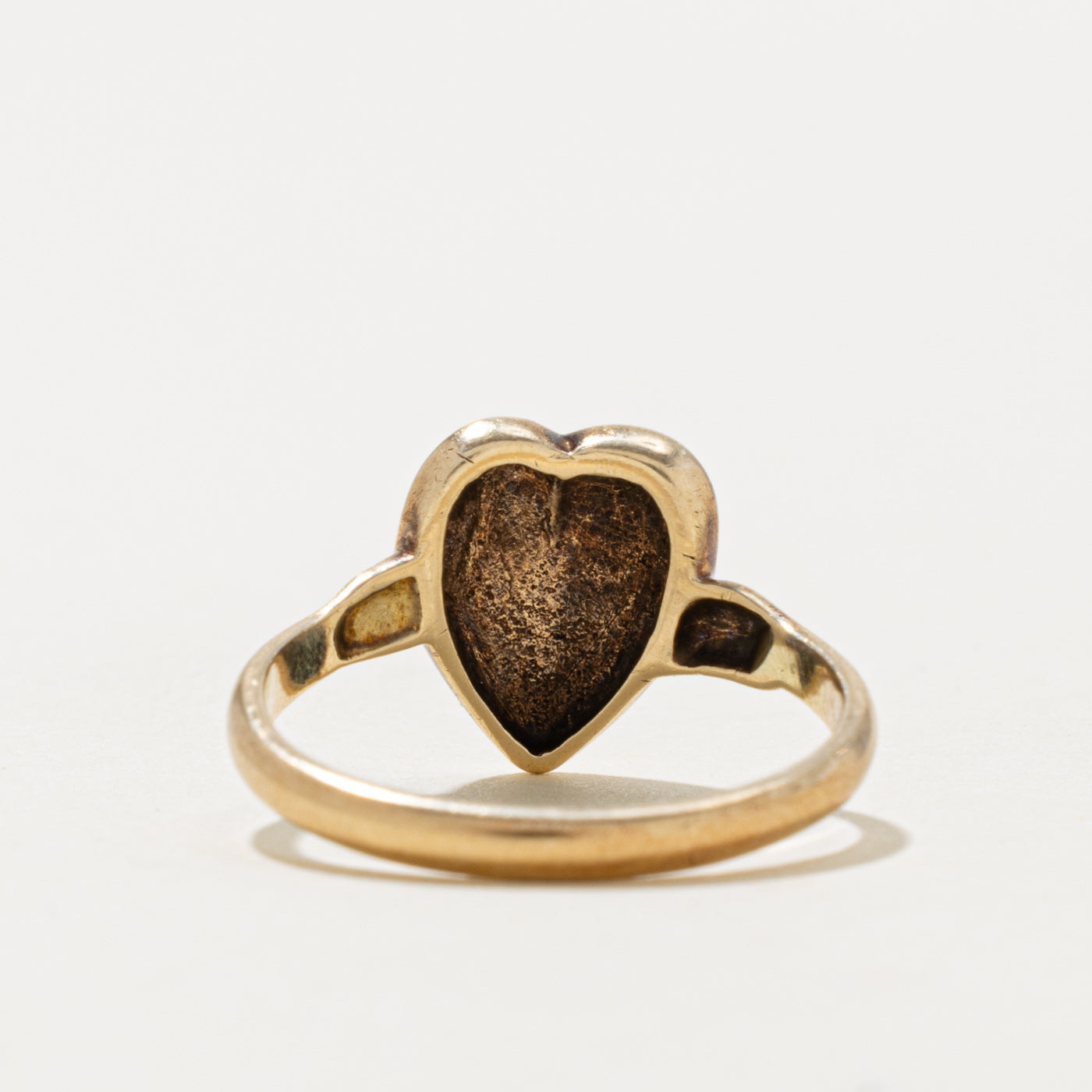 10k Yellow Gold Hammered Heart Ring | SZ 5.75