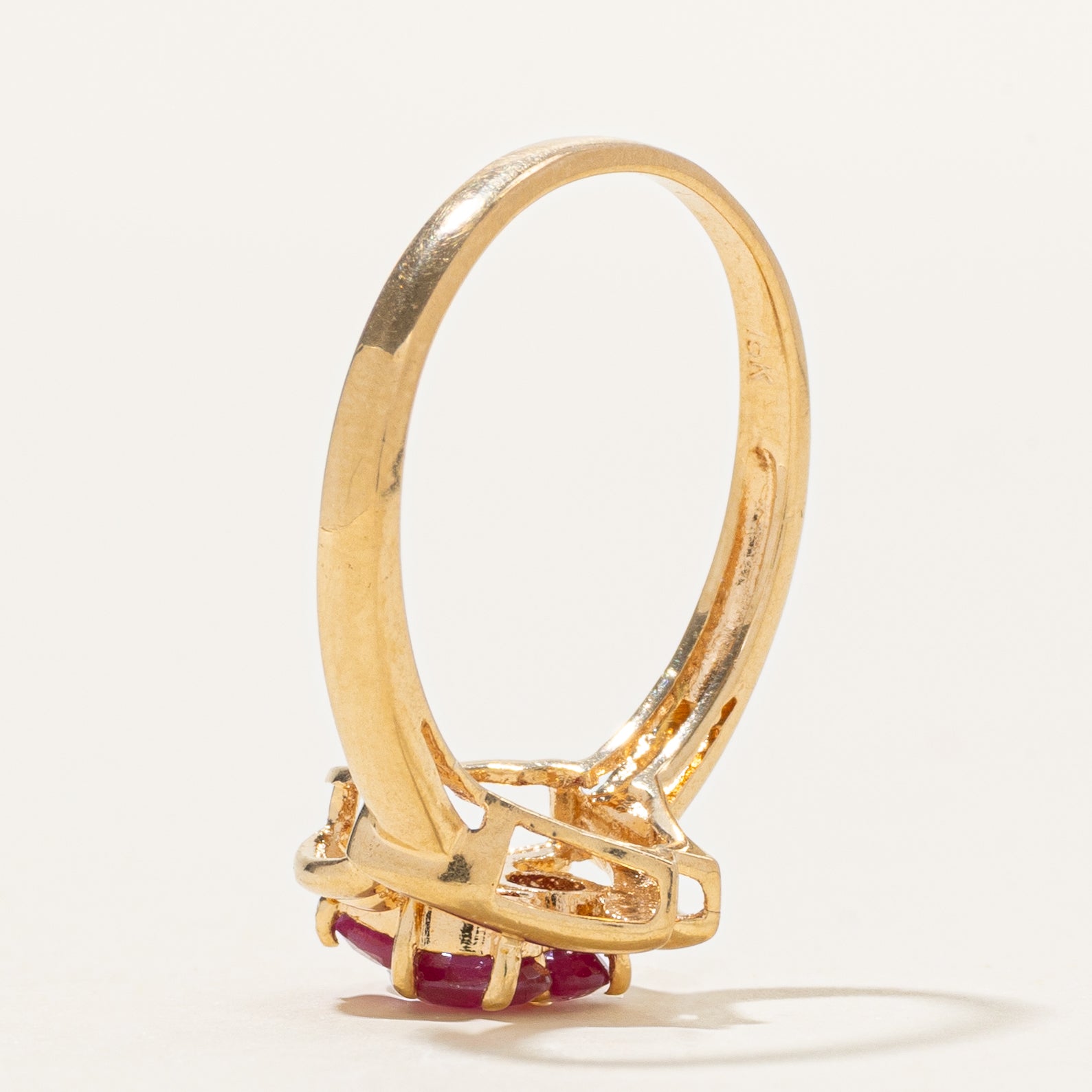 18k Three Stone Ruby Cluster Ring | 0.48ctw | SZ 5.75