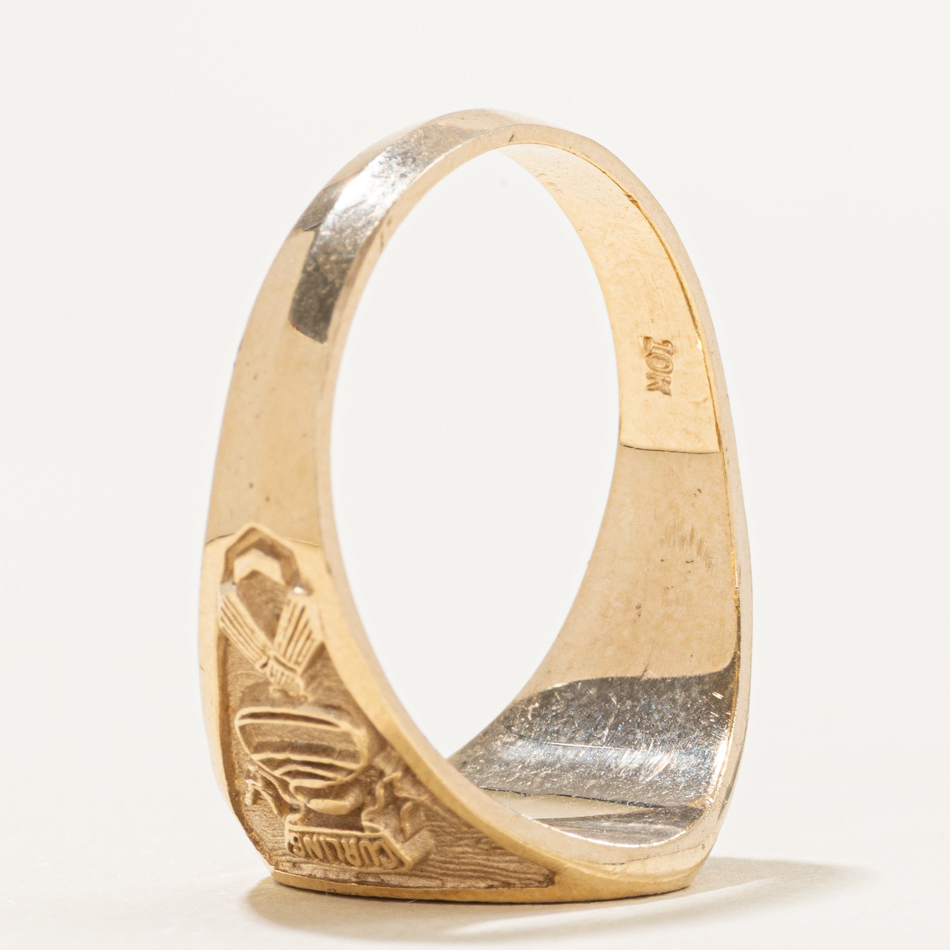 10k "Canada Sports" Curling Gold Signet Ring | 13mm | SZ 10