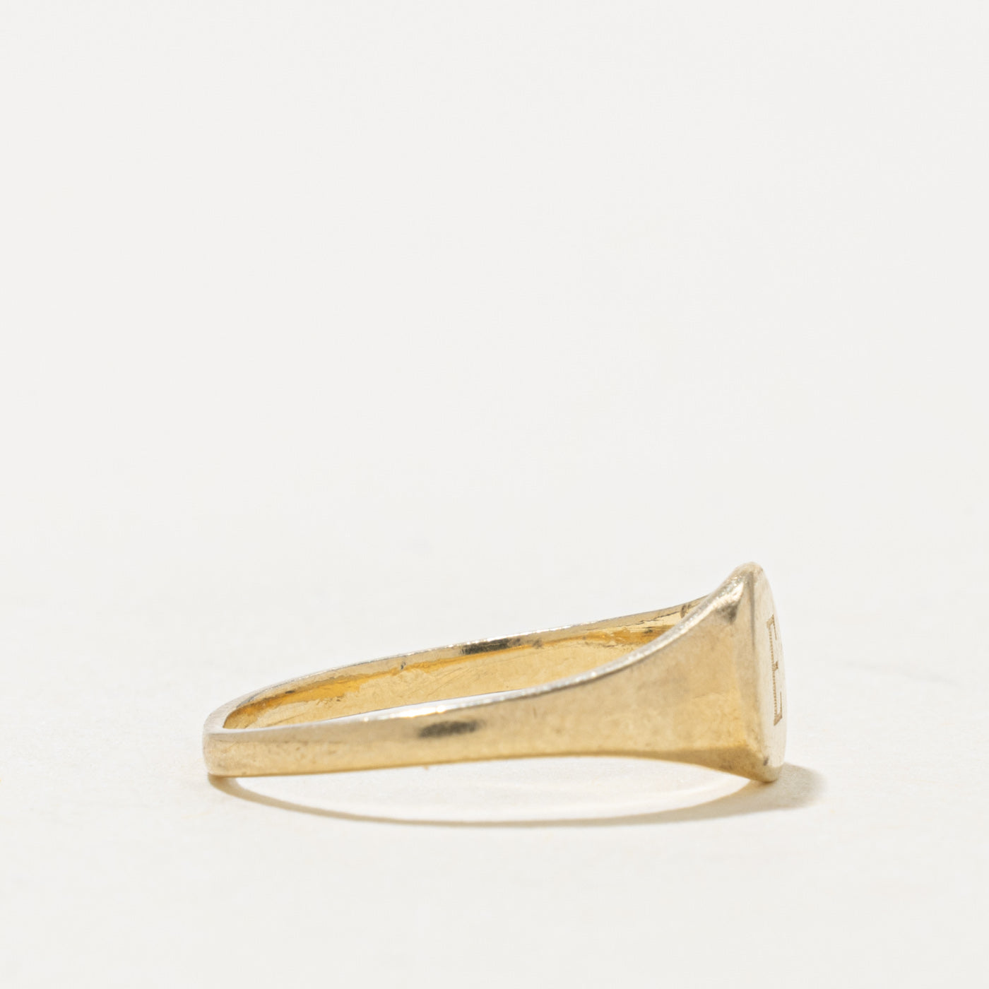 10k Yellow Gold "E" Initial Signet Ring | SZ 4.5