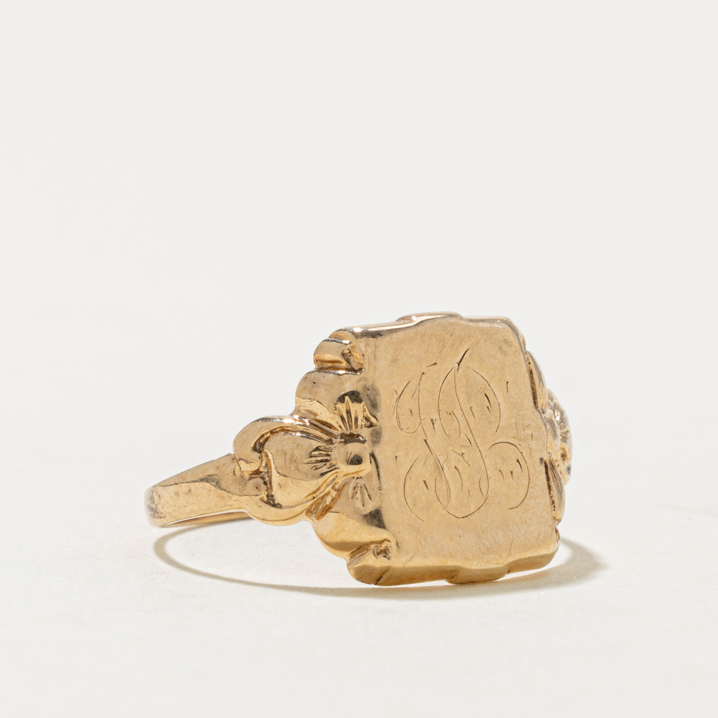 10k Yellow Gold "JB" Initial Floral Signet Ring | SZ 6.25