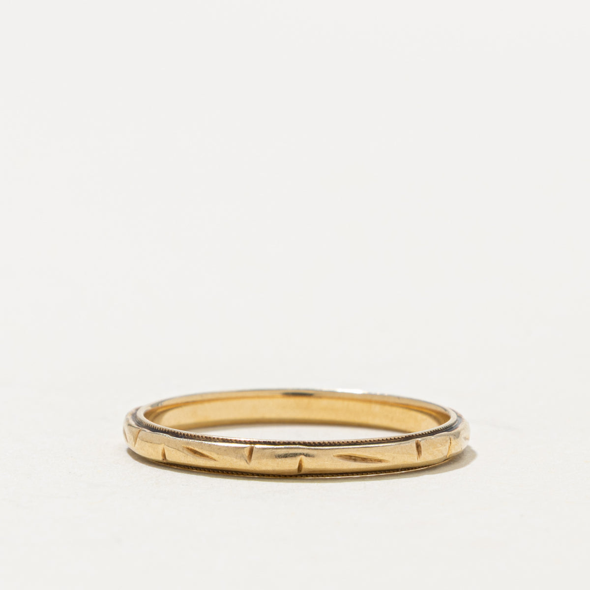 14k Yellow Gold Milgrain Textured Band | 2.10mm | SZ 6.75
