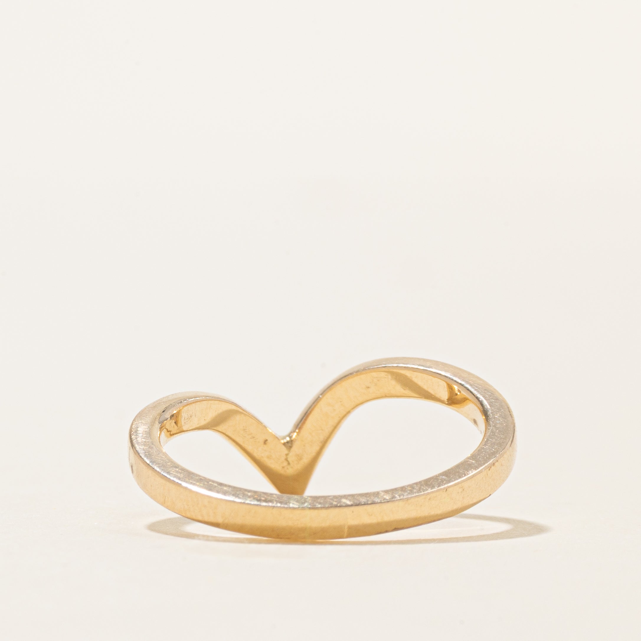 14K Yellow Gold Chevron Ring | SZ 7.5