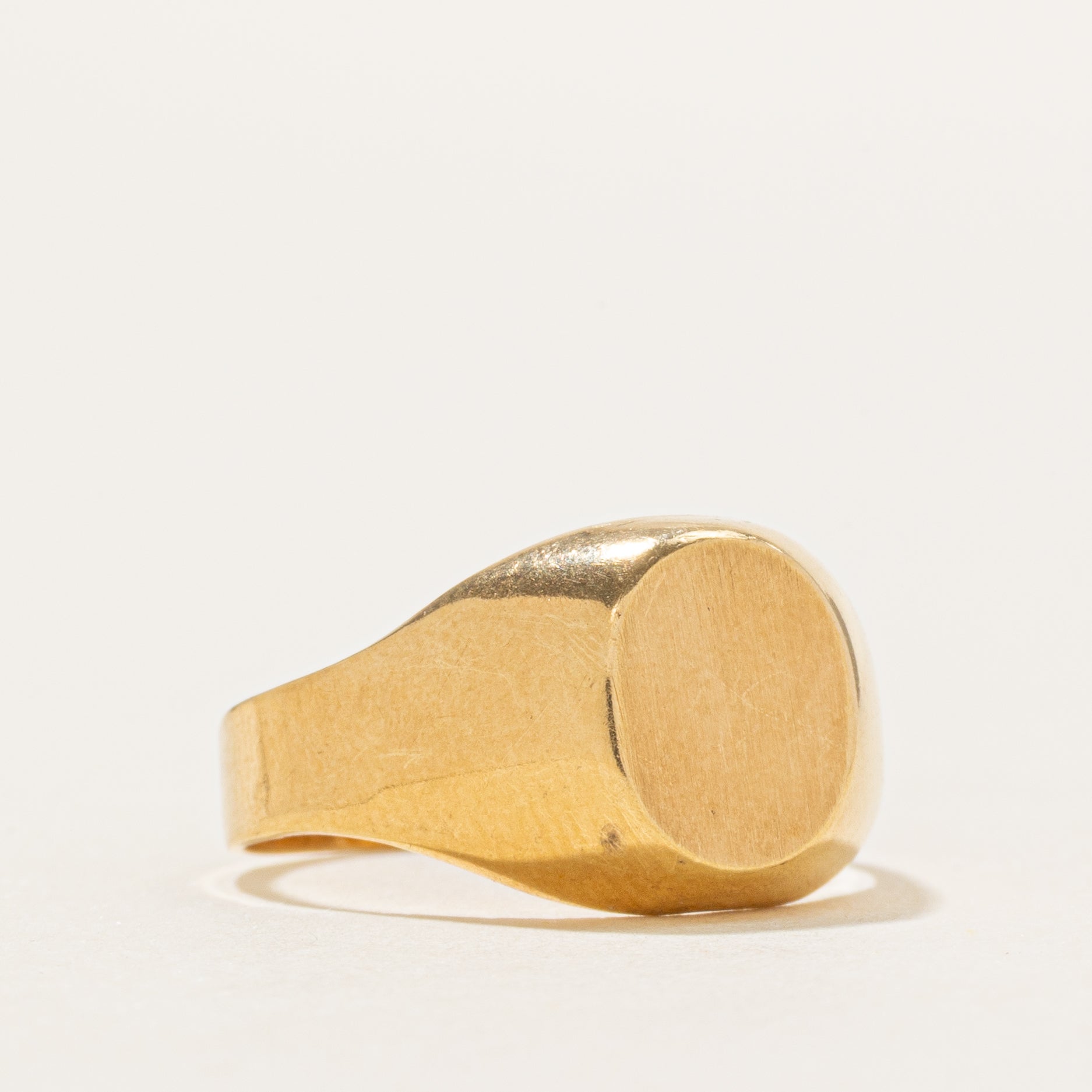 18k Yellow Gold Plain Signet Ring | SZ 5.25