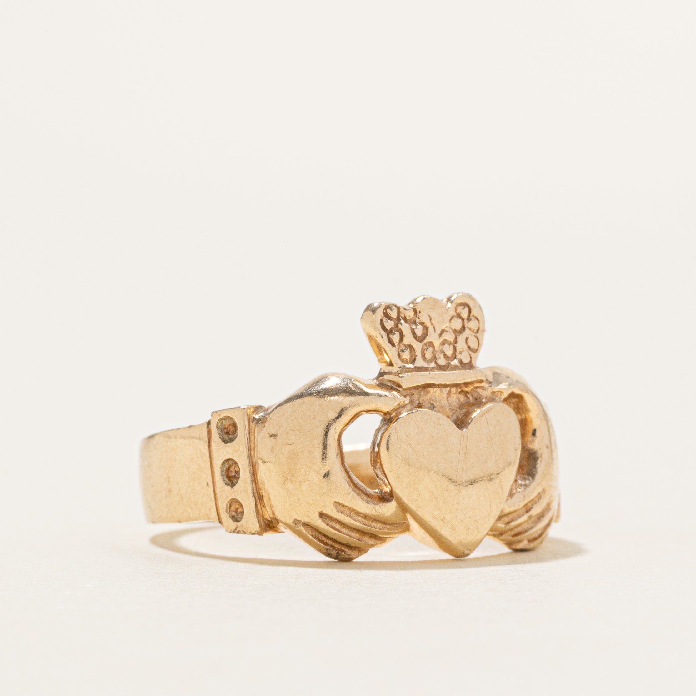 10k Yellow Gold Claddagh Ring | SZ 8.5