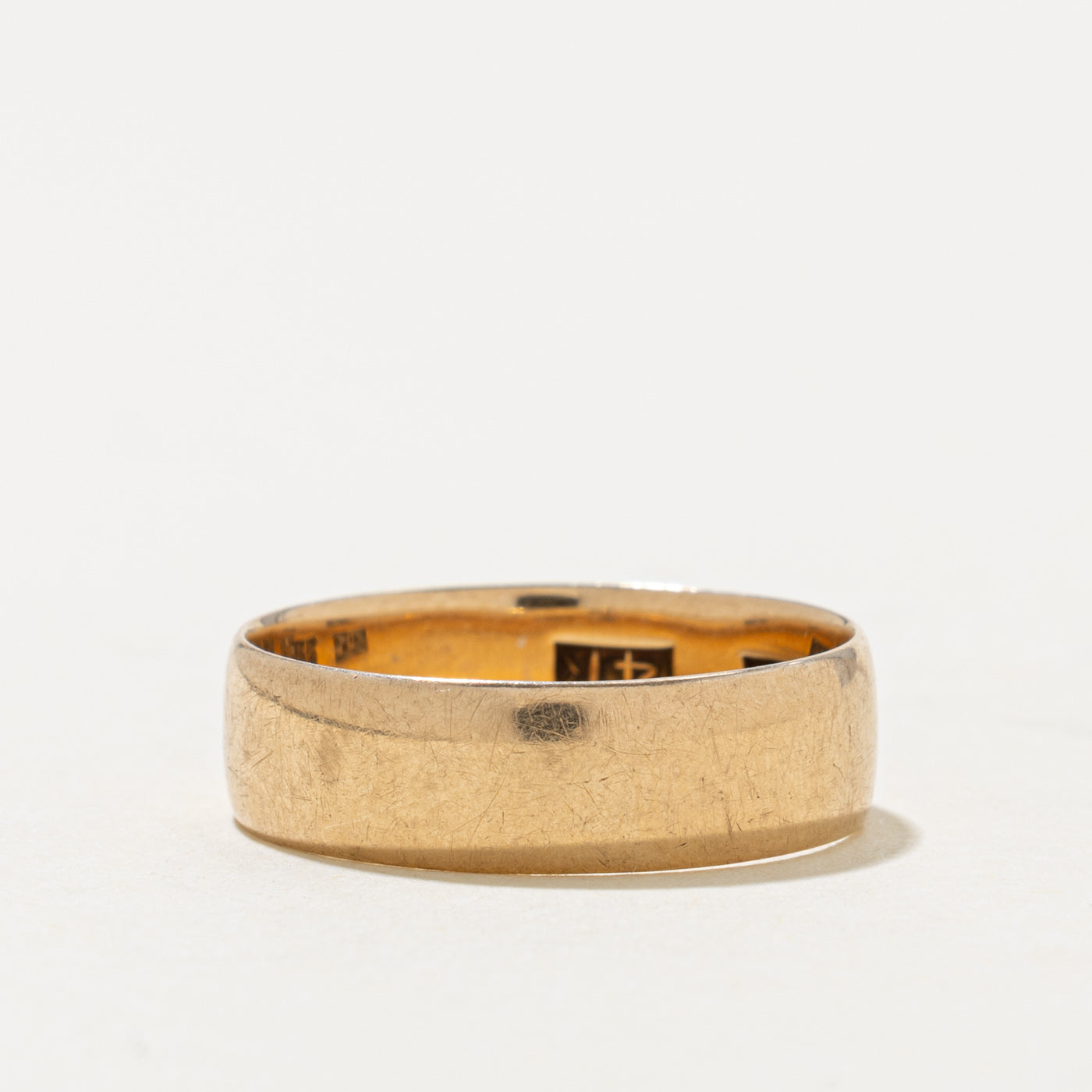 14k Yellow Gold Plain Band | 5.65mm | SZ 7.25