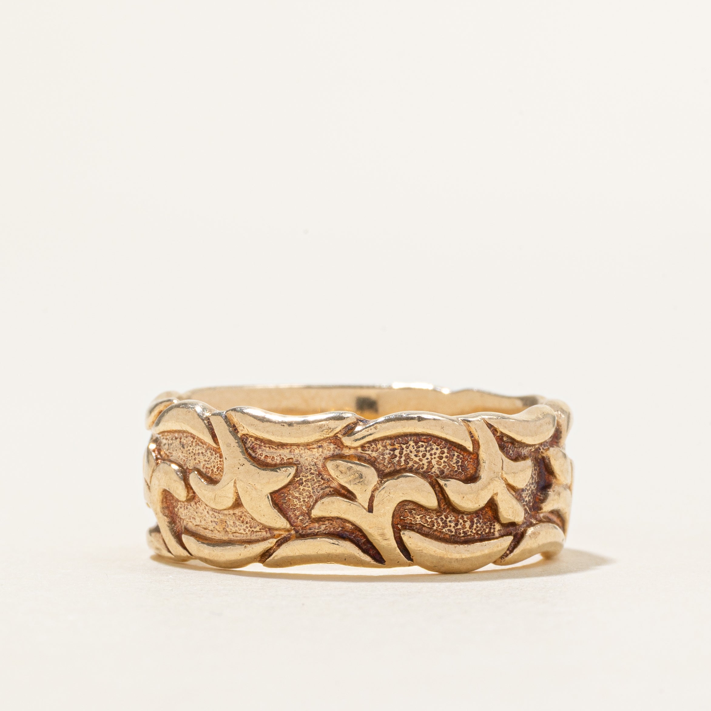10k Yellow Gold Embossed Band | 9mm | SZ 11