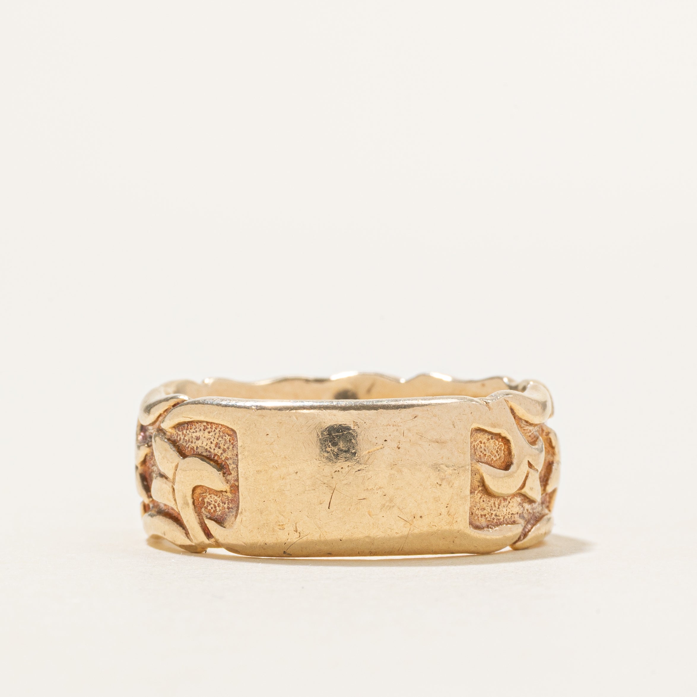 10k Yellow Gold Embossed Band | 9mm | SZ 11