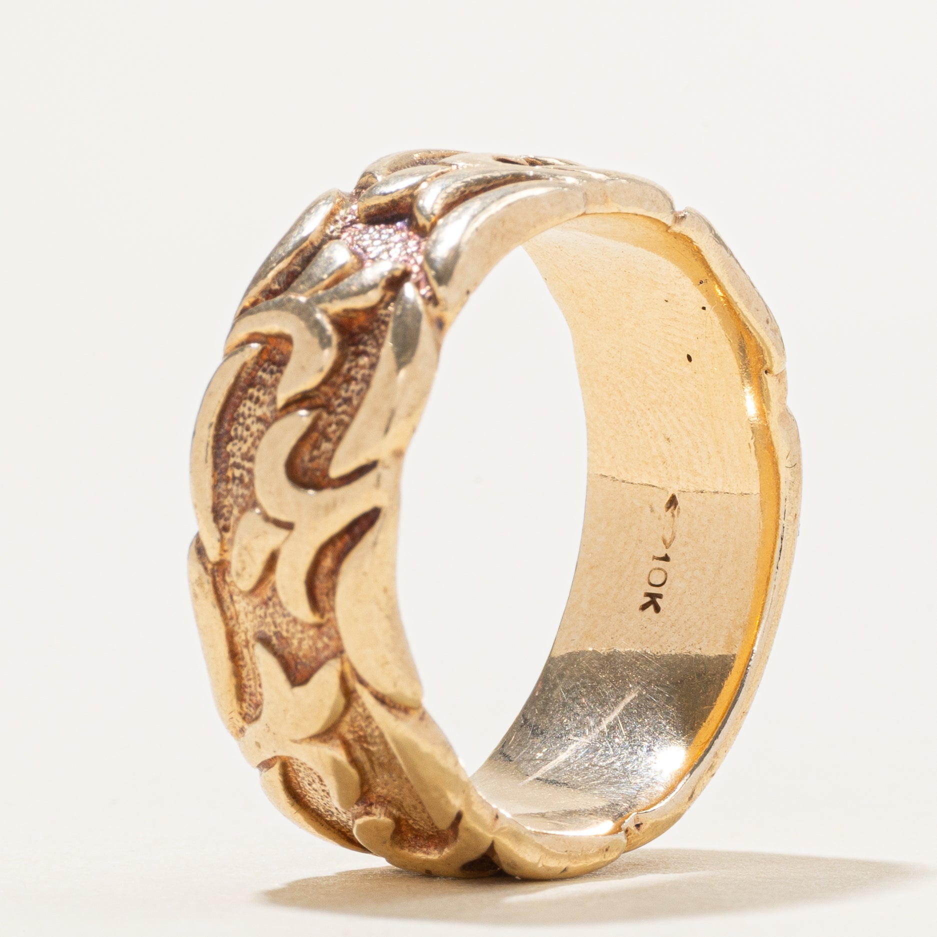 10k Yellow Gold Embossed Band | 9mm | SZ 11