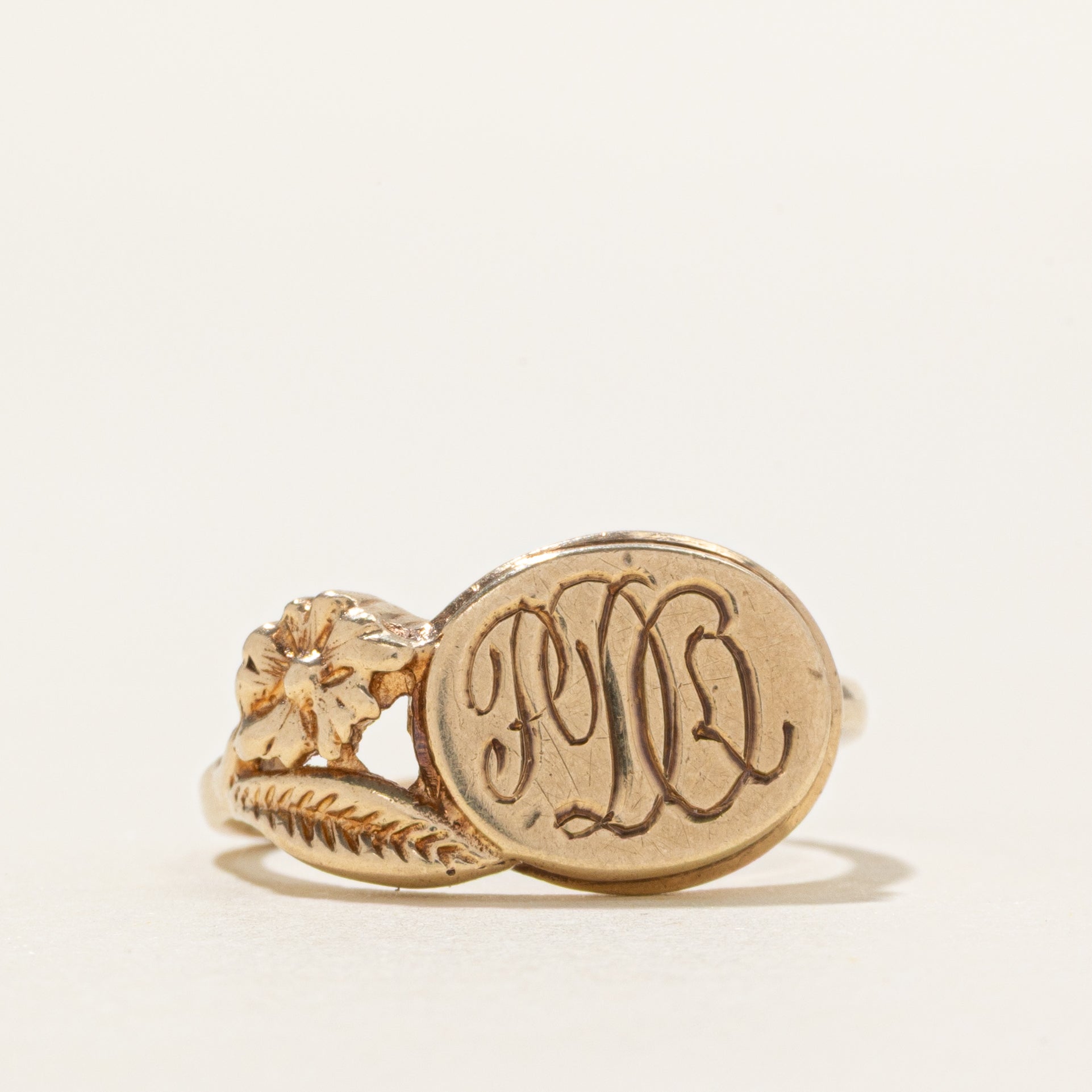 10k Yellow Gold "PDG" Initial Floral Ring | SZ 5.75