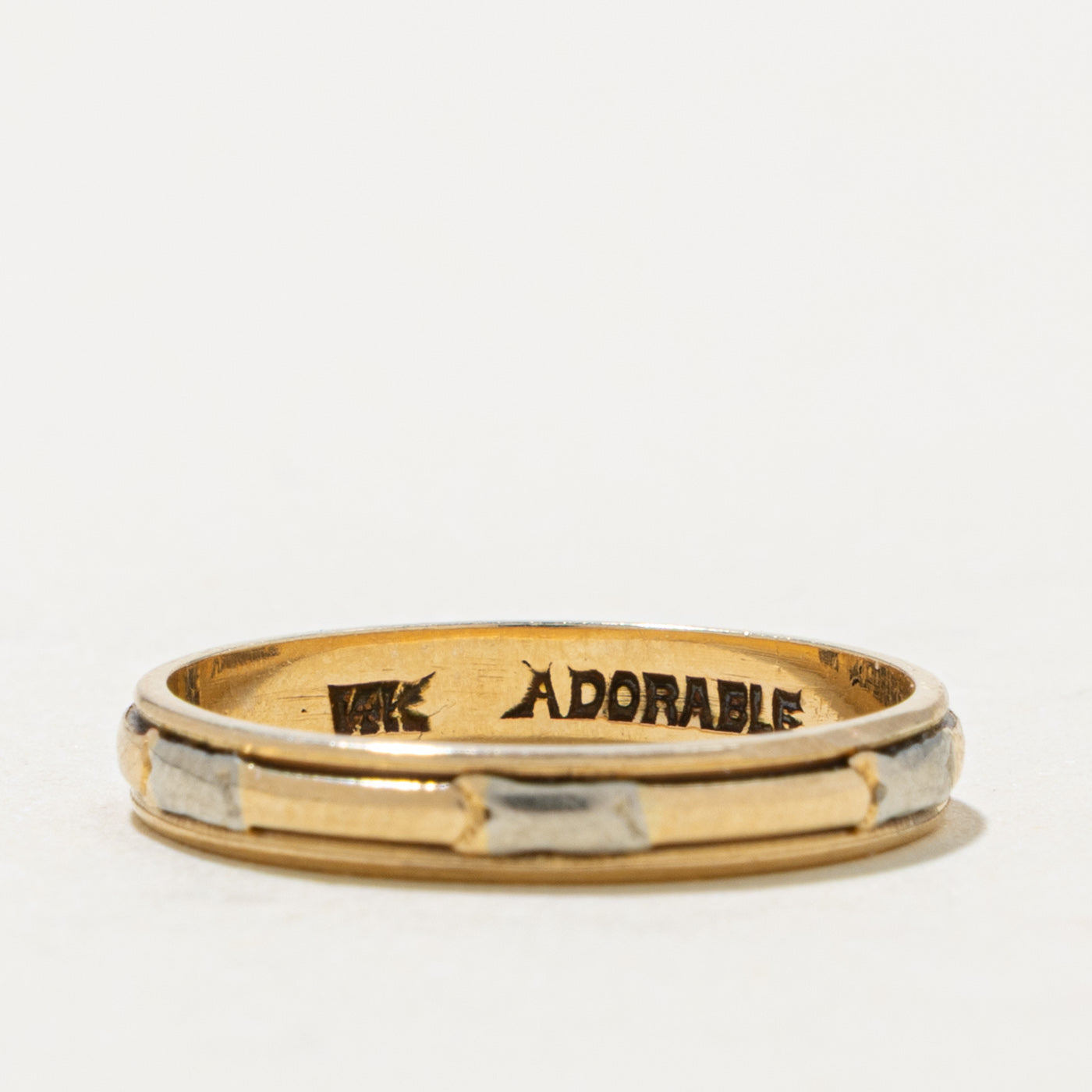 14k Yellow & White Gold Textured Band | 2.90mm | SZ 5.5