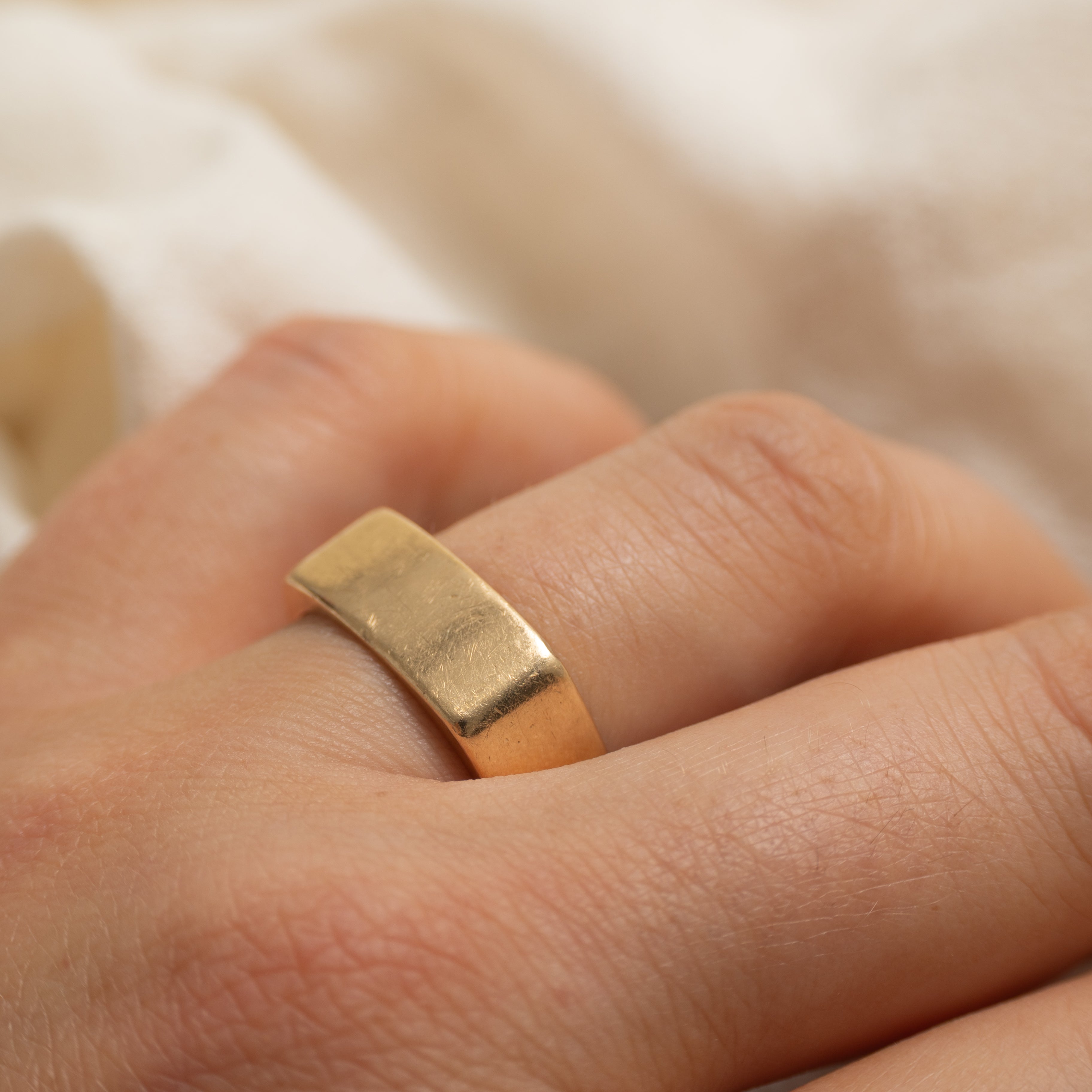 14K Yellow Gold Soft Square Band | 7.1mm | SZ 8