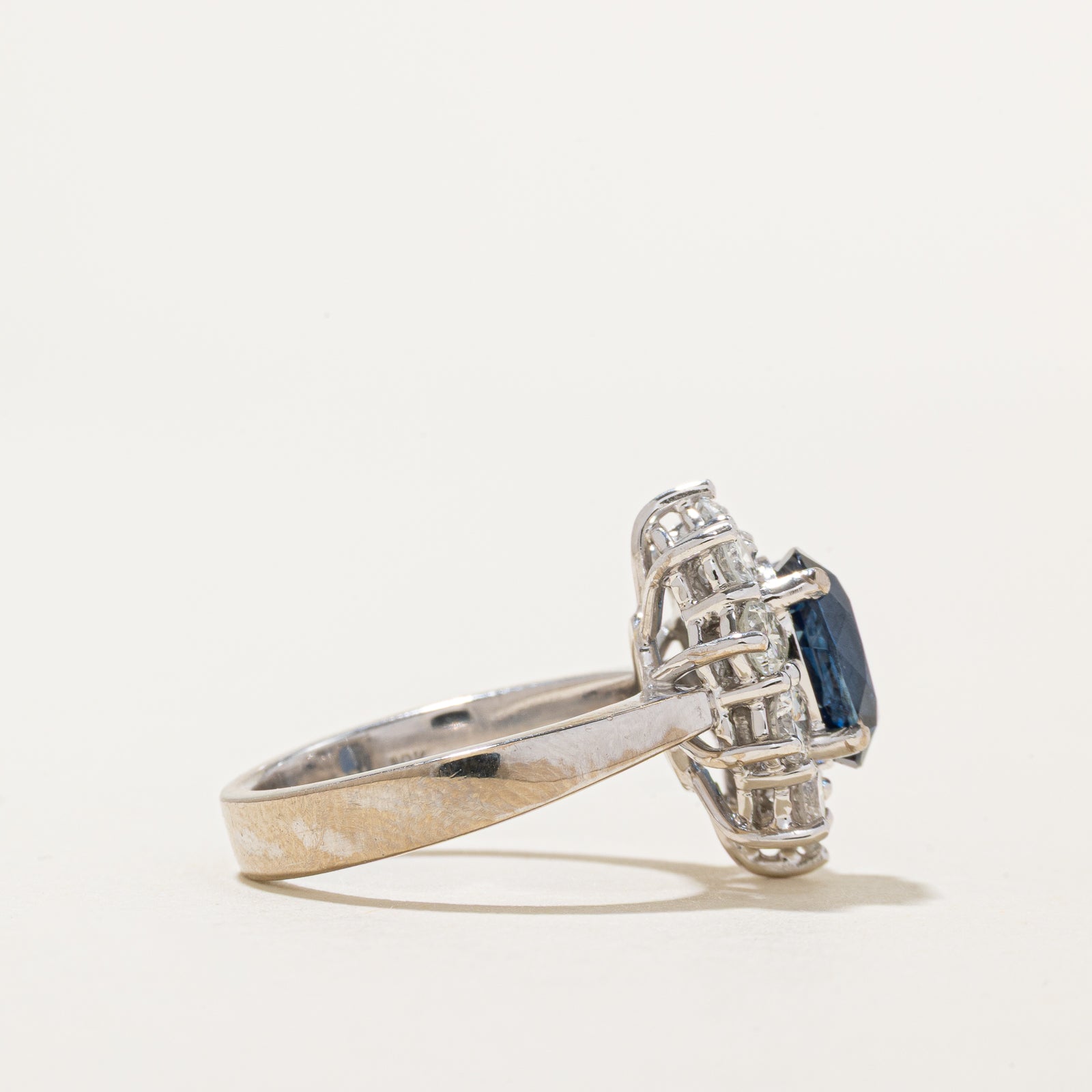2.51ct Unheated Sapphire & Diamond Ring | 2.51ct | 1.20ctw | SZ 5.25