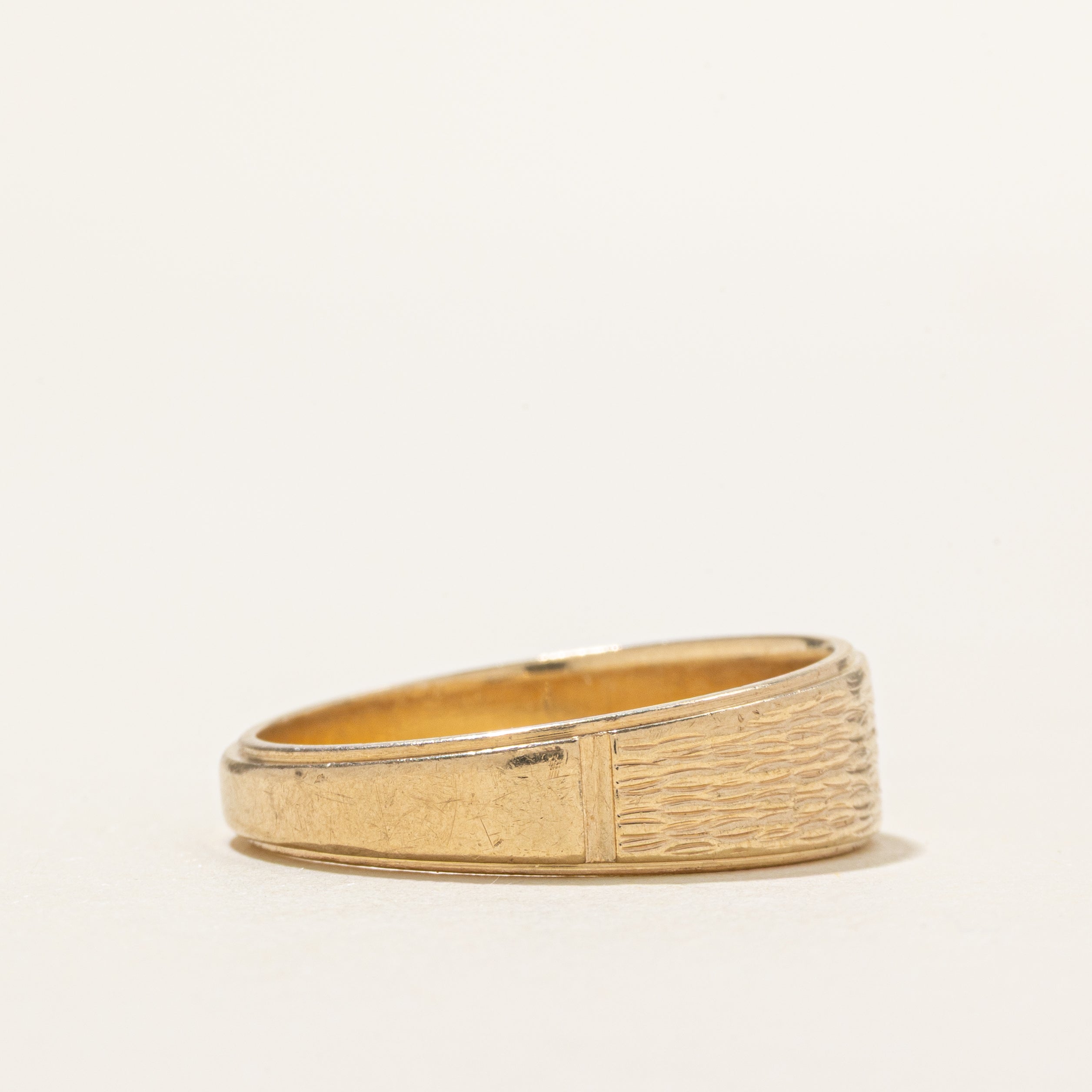 9k Yellow Gold Brush Textured Ring | SZ 10.5