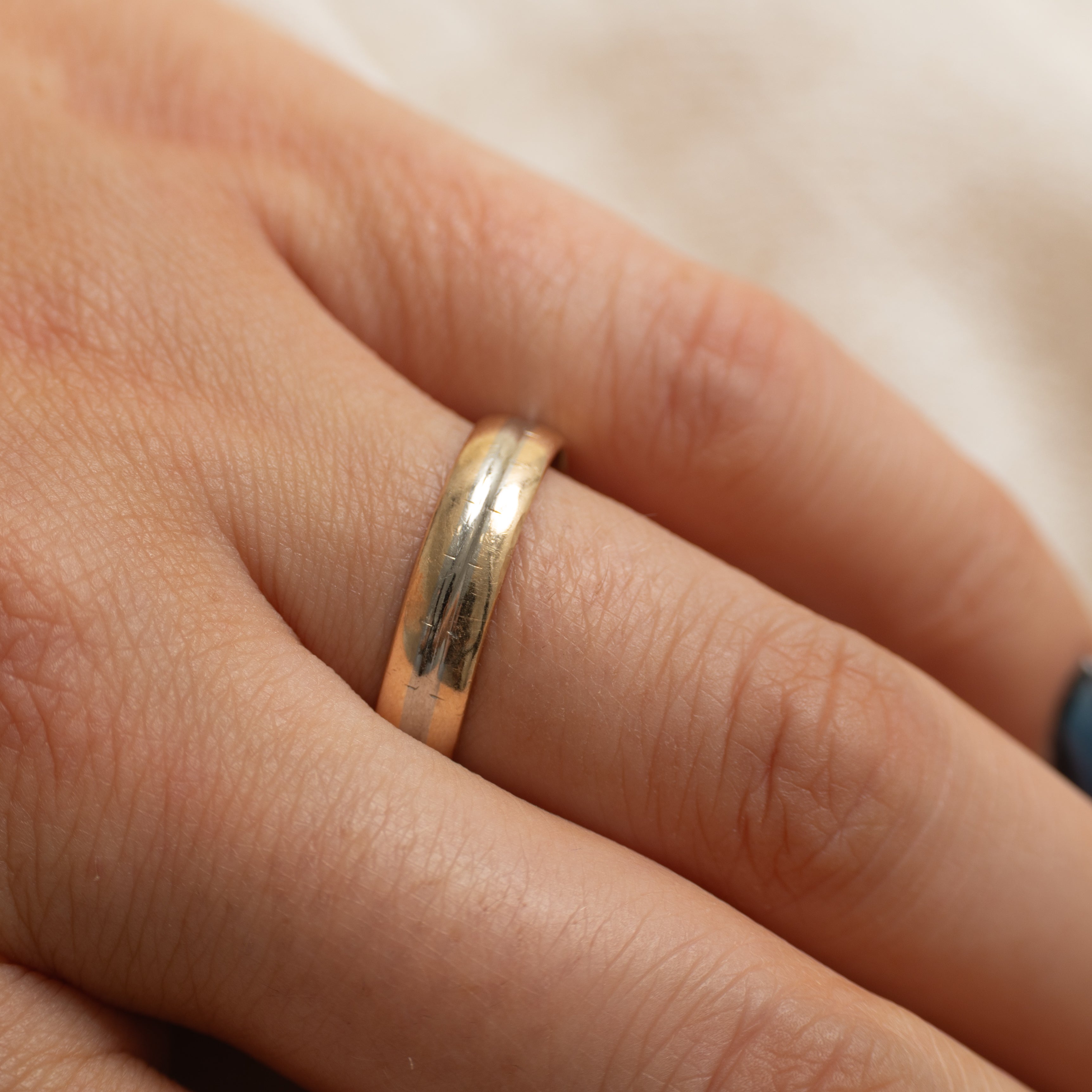 Canadian 14K Two Tone Gold Band | 4.5mm | SZ 8.25
