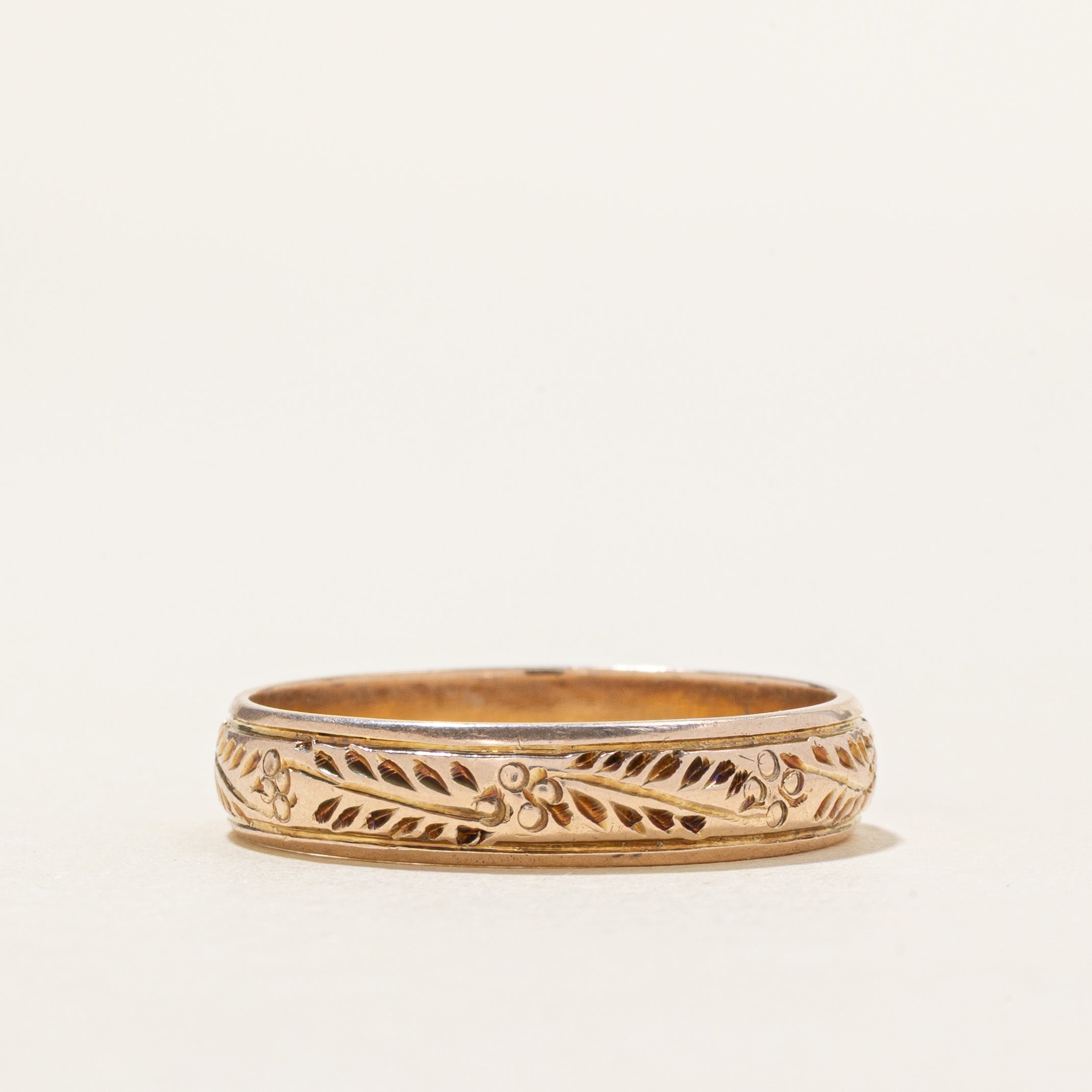 9k Yellow Gold Engraved Floral Band | 4.5mm | SZ 8.5