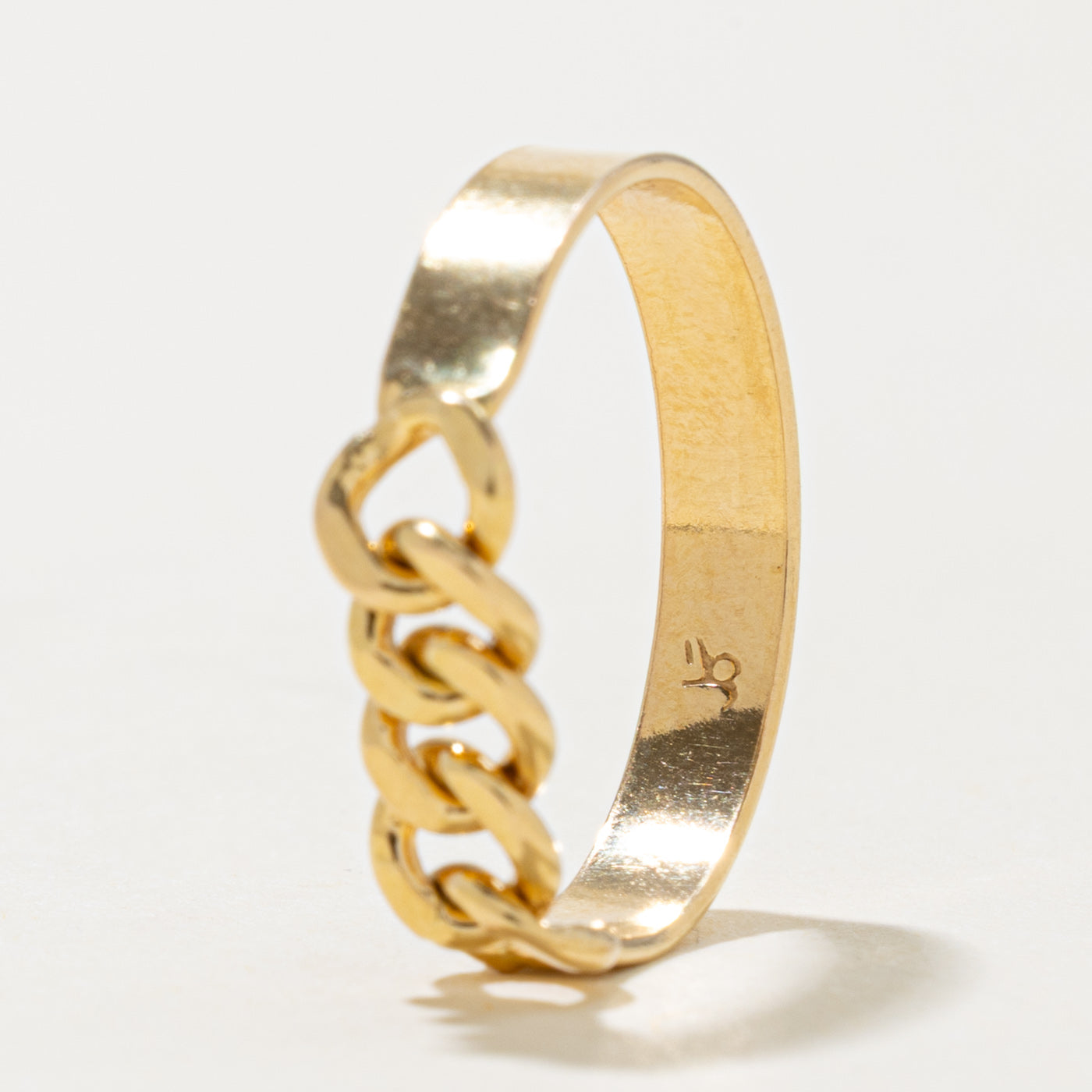 18k Yellow Gold Curb Link Chain Ring | SZ 6.75